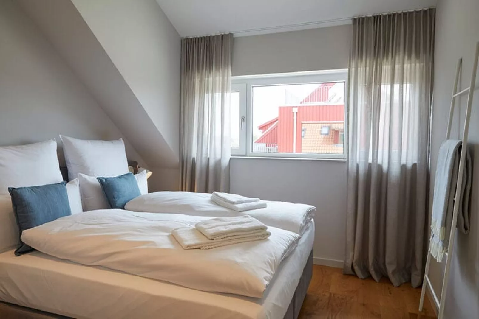 Bades Huk Hohenkirchen-3 Schlafzimmer-Schlafzimmer