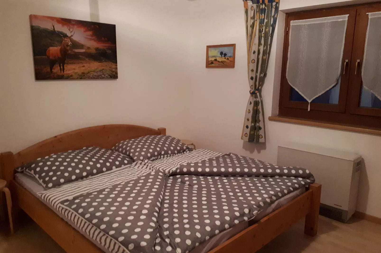 Limm-Bedroom