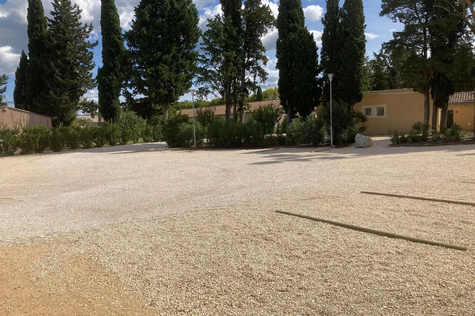 Gite Saint Remy de Provence-Exterior summer