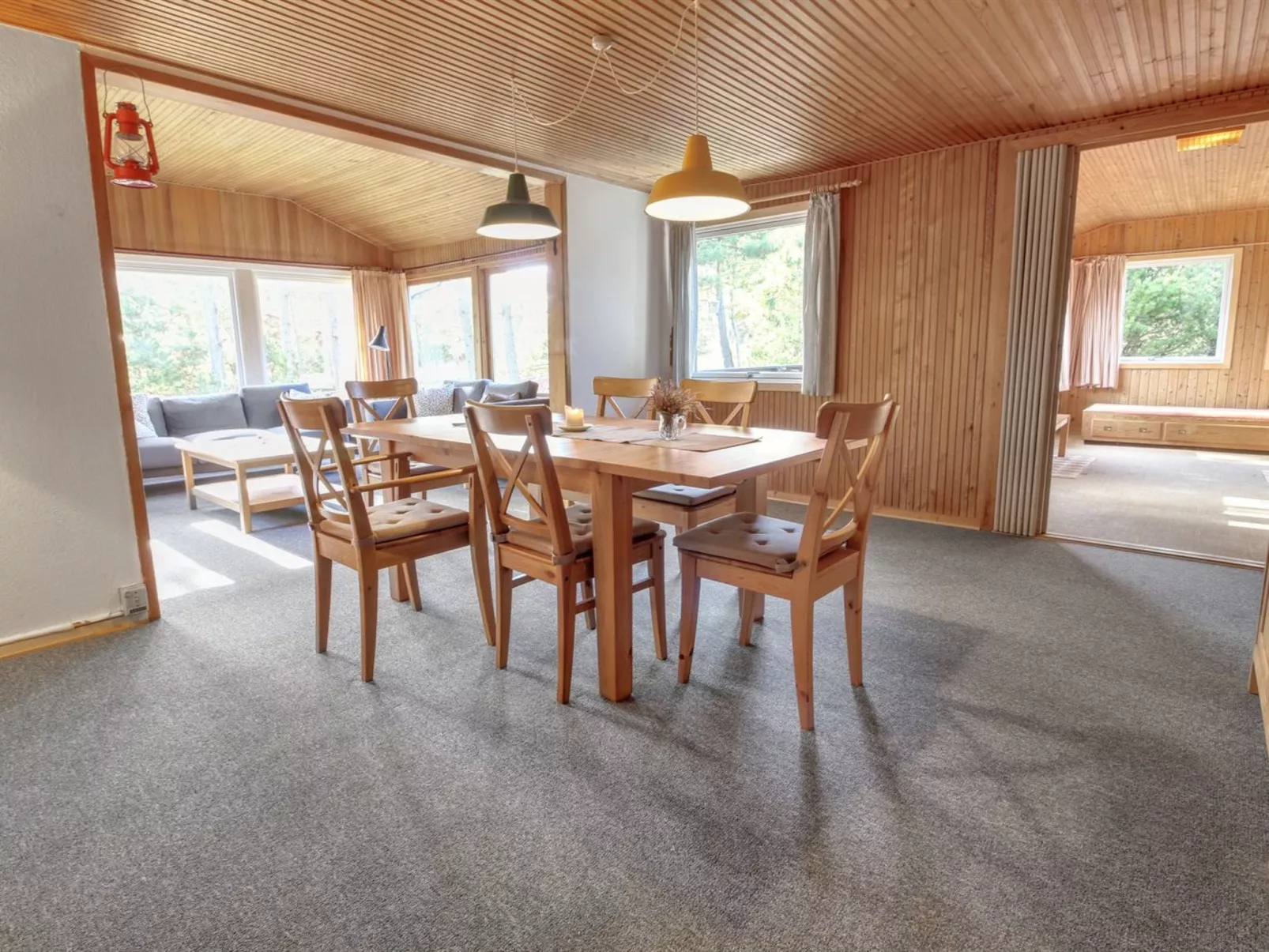 "Christian" - 3.5km from the sea-Inside