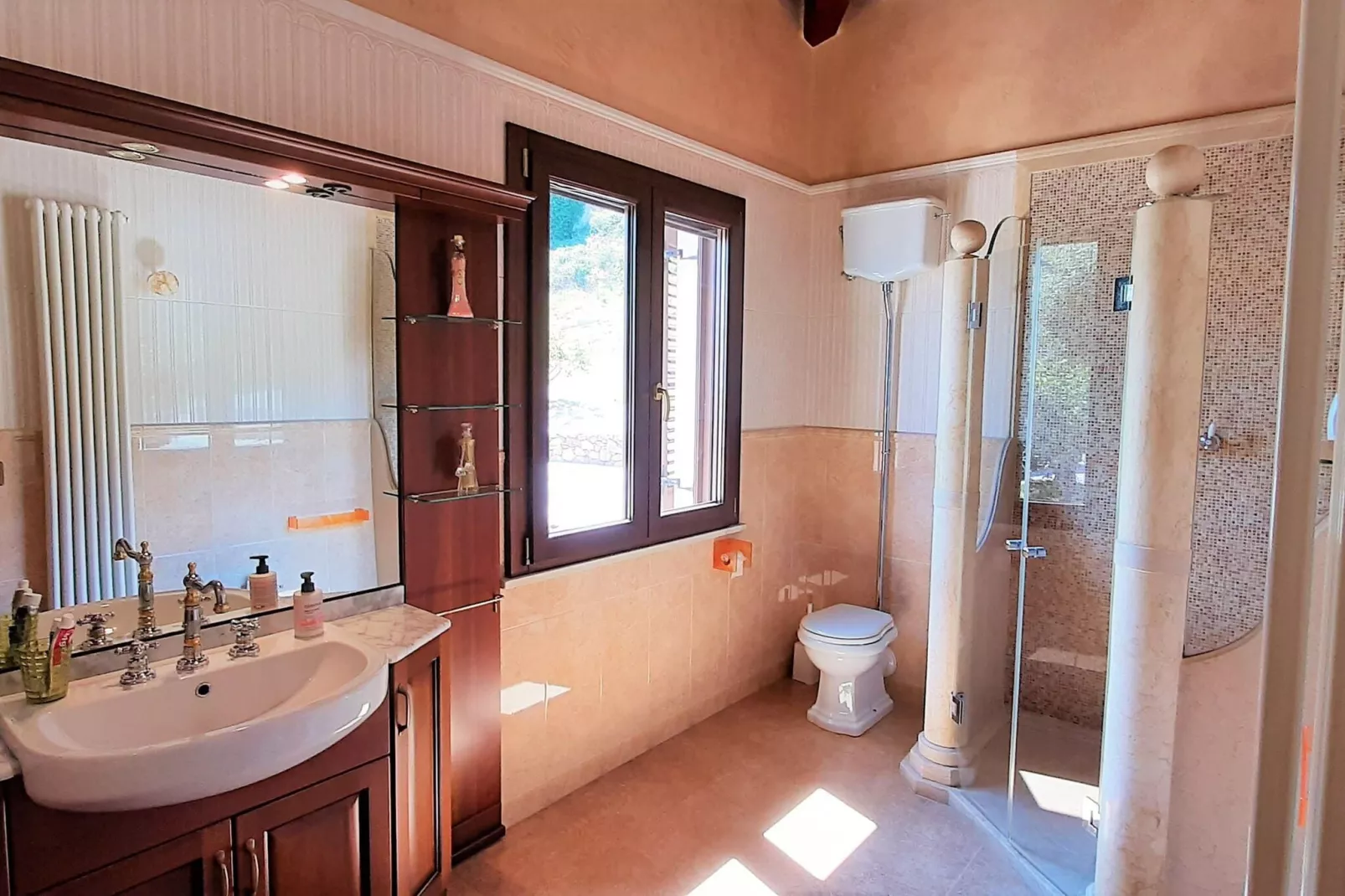 Villa Rosaria-Bathroom