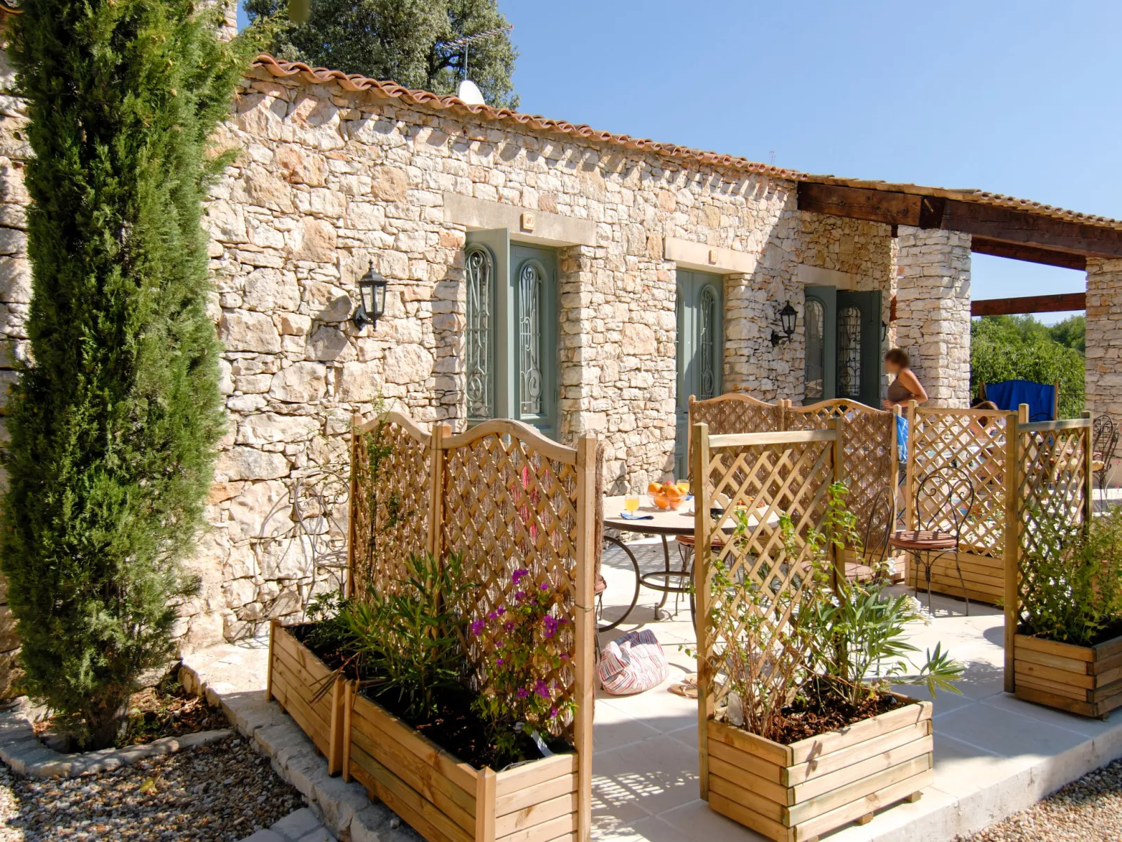 La Bastide des Chênes-Outside