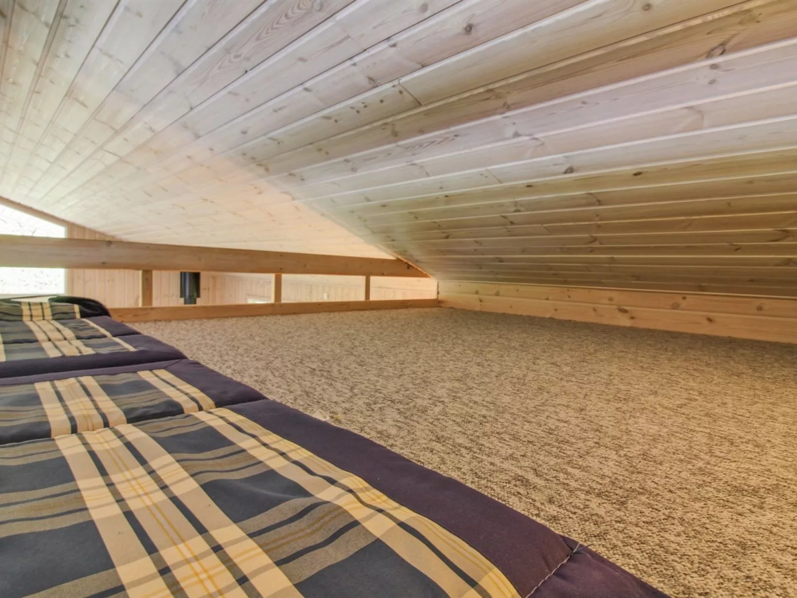"Ninetta" - 650m from the sea-Inside