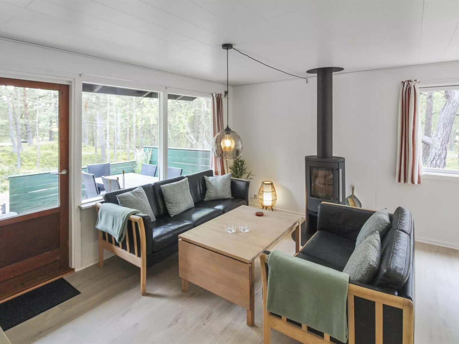 "Michel" - 300m from the sea-Inside