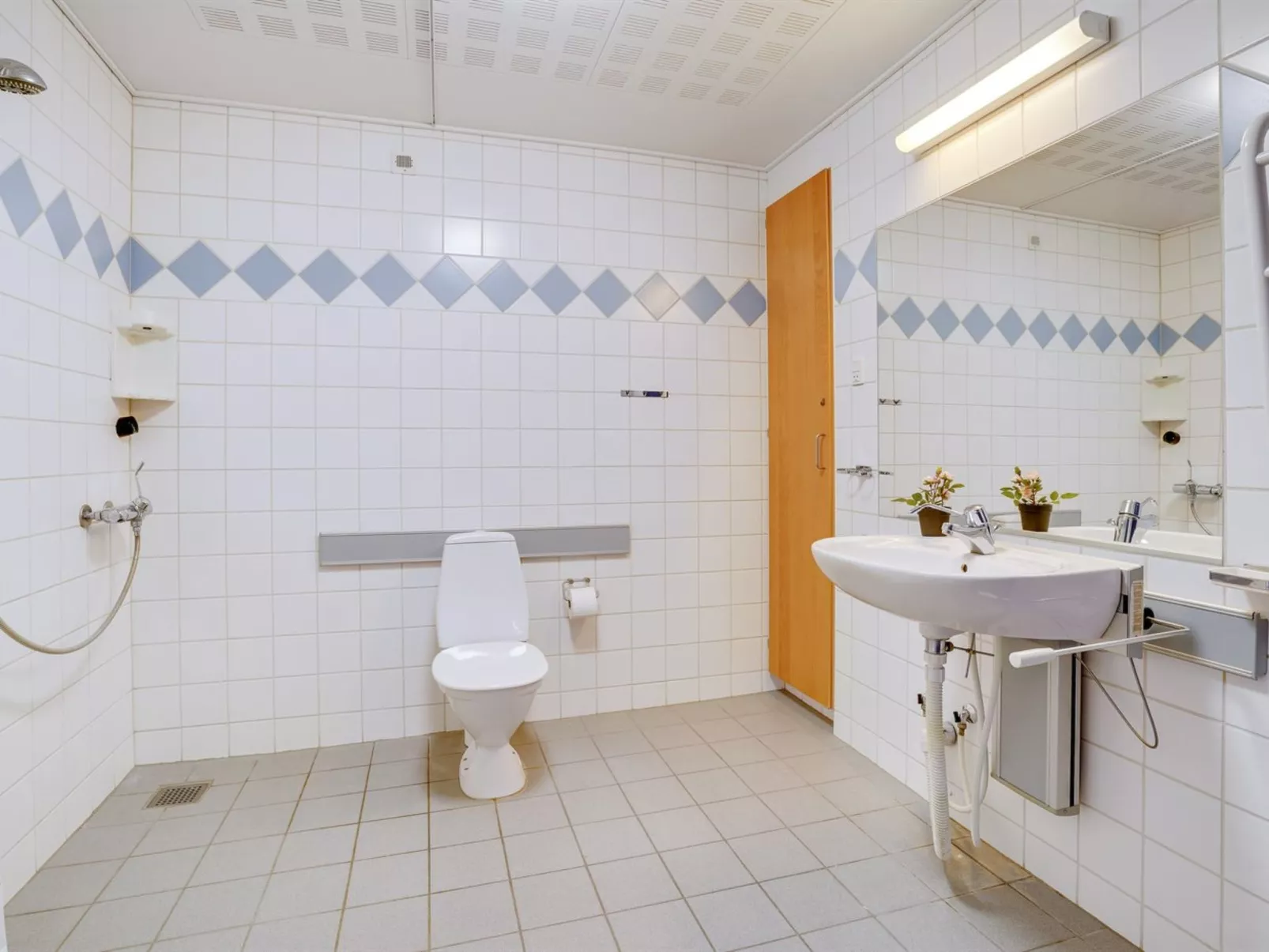 "Martinus" - 5.5km from the sea-Inside