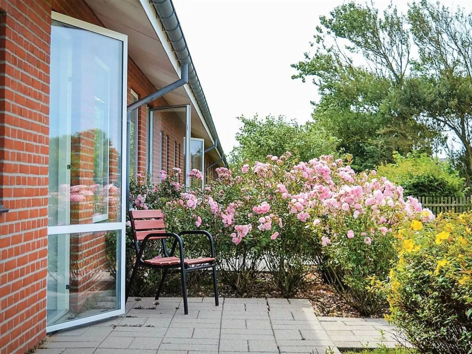 "Martinus" - 5.5km from the sea-Outside