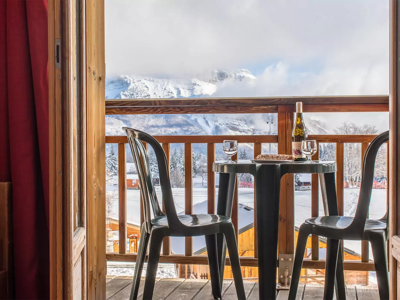 Les Chalets du Berger-Outside