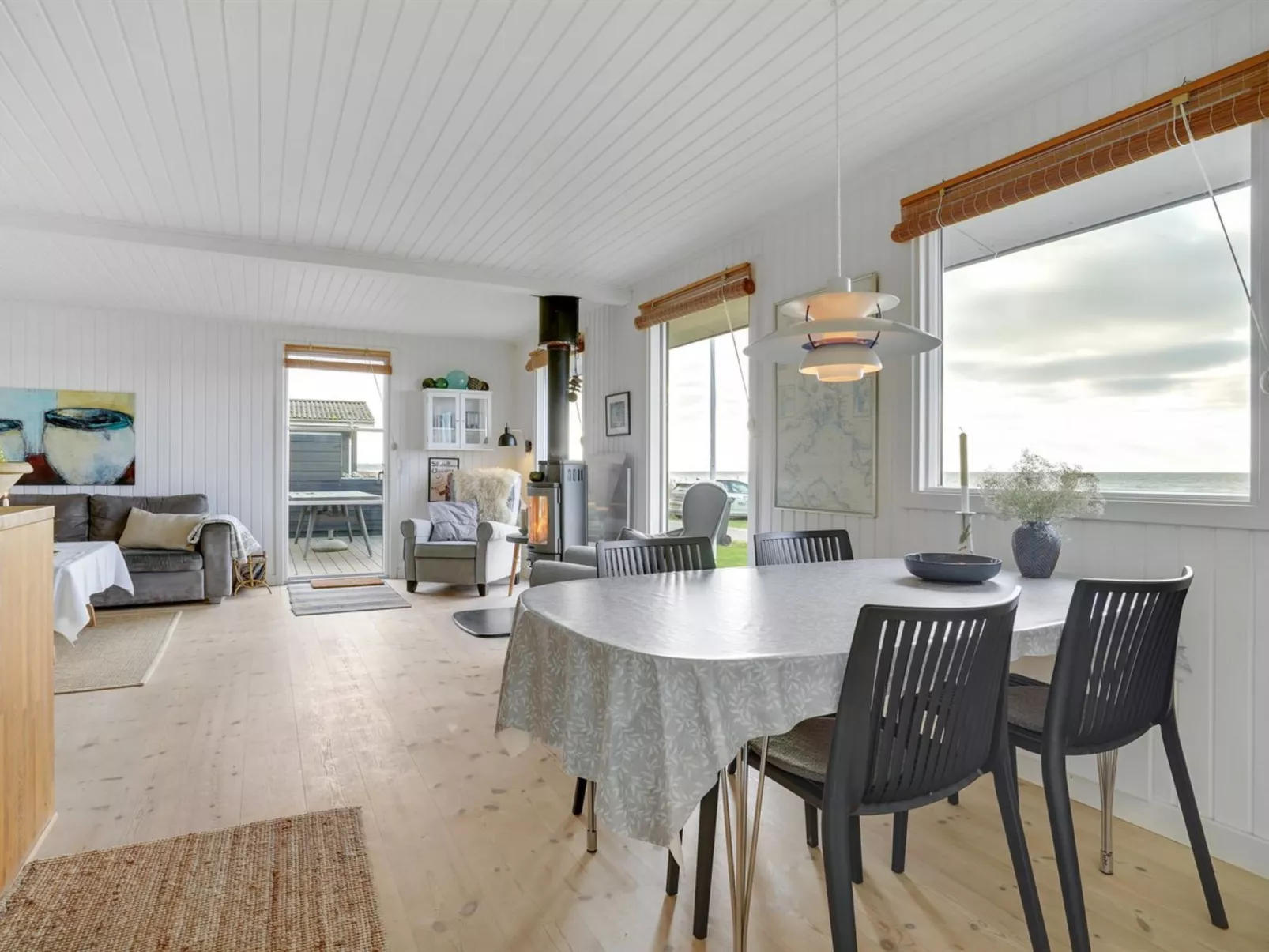 "Akseline" - 20m from the sea-Inside