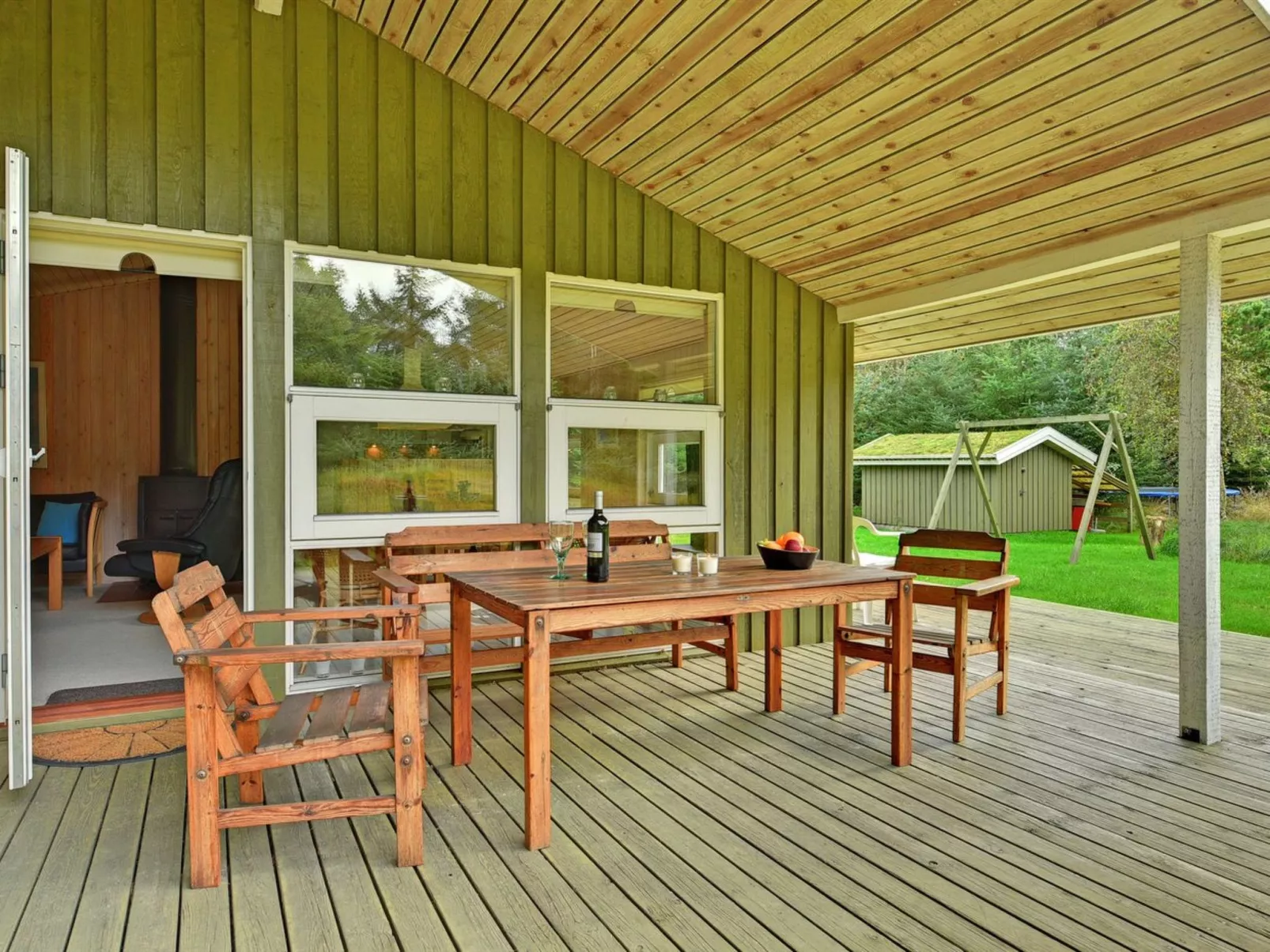 "Editt" - 2km from the sea-Outside