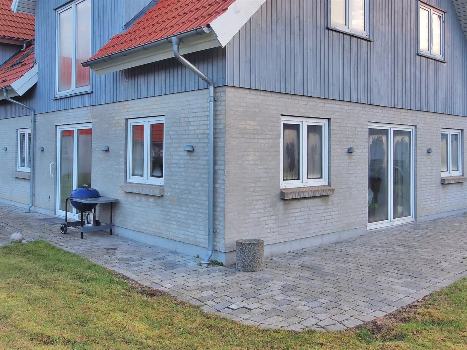 "Ettie" - 6km from the sea