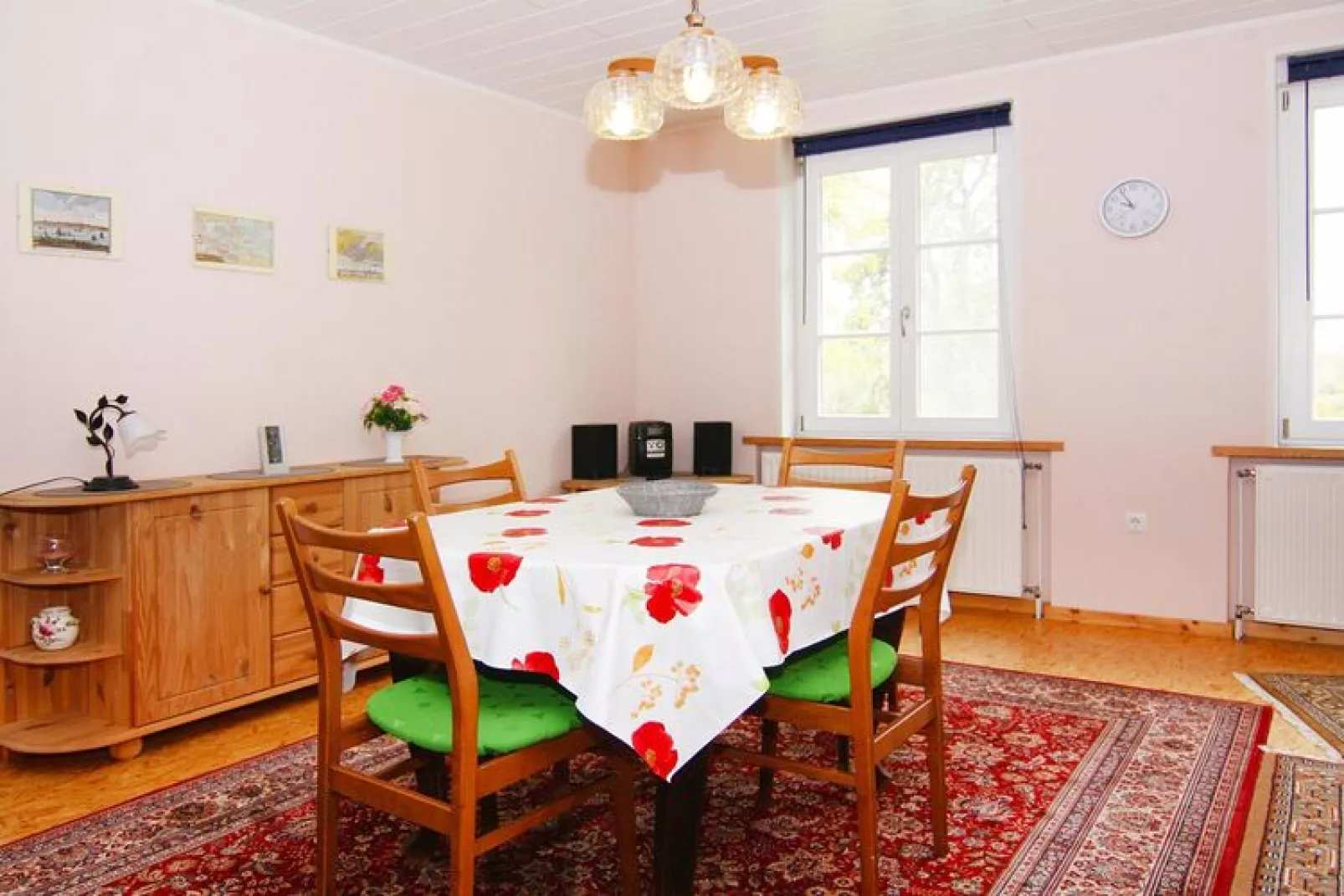 Gutshaus Schulenbrook Kiefer 100 m² 2 P-Living room