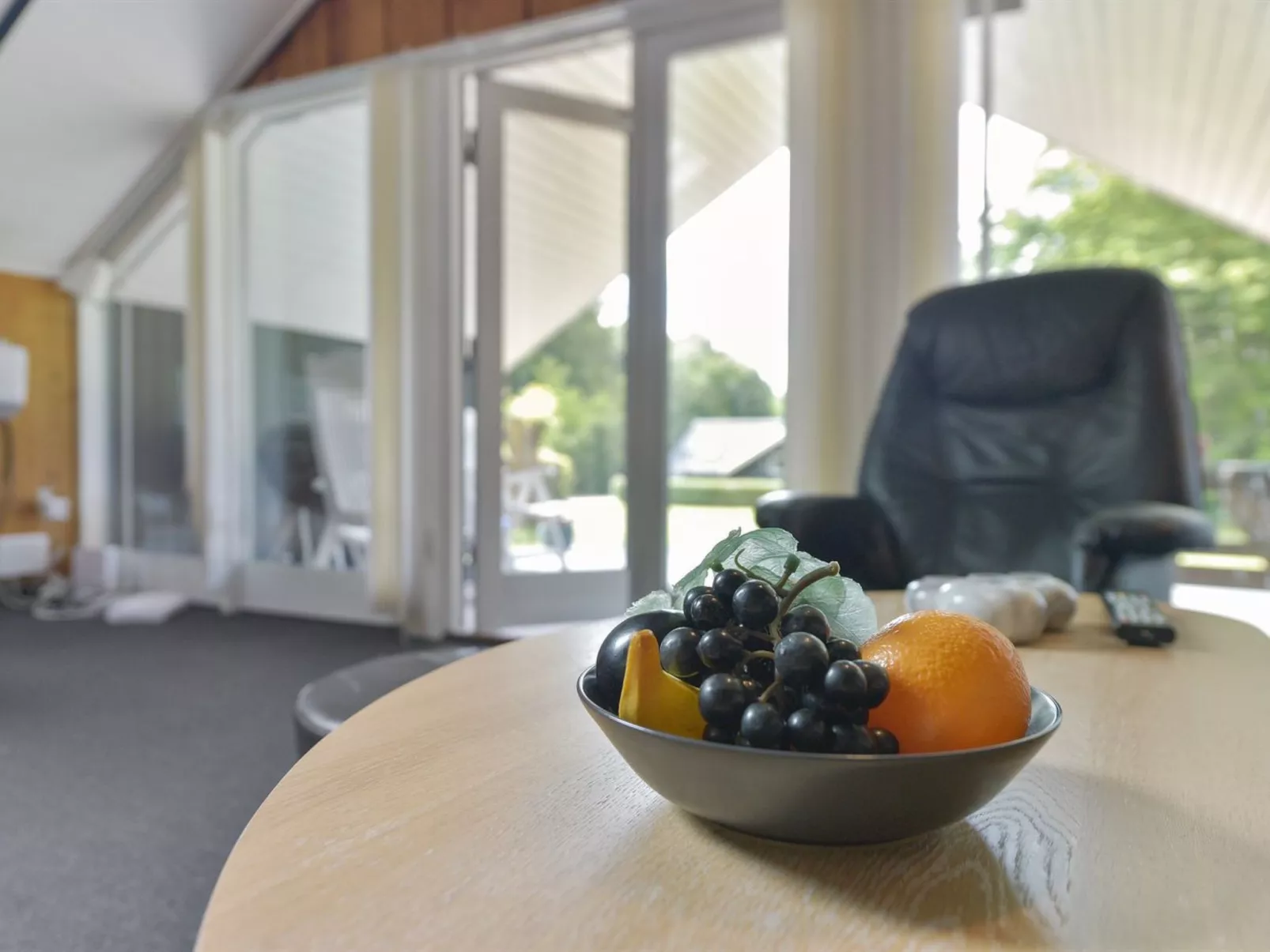 "Leonard" - 28km from the sea-Inside