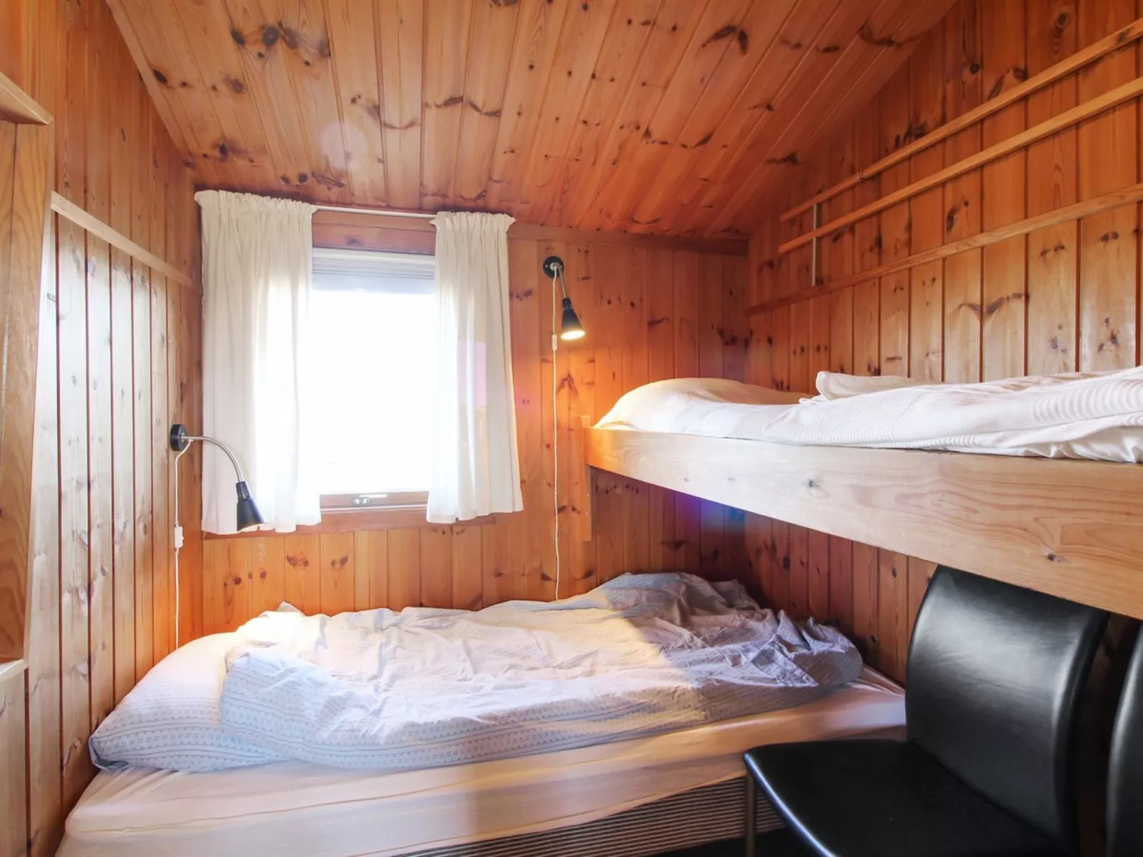 "Hælf" - 400m from the sea-Inside
