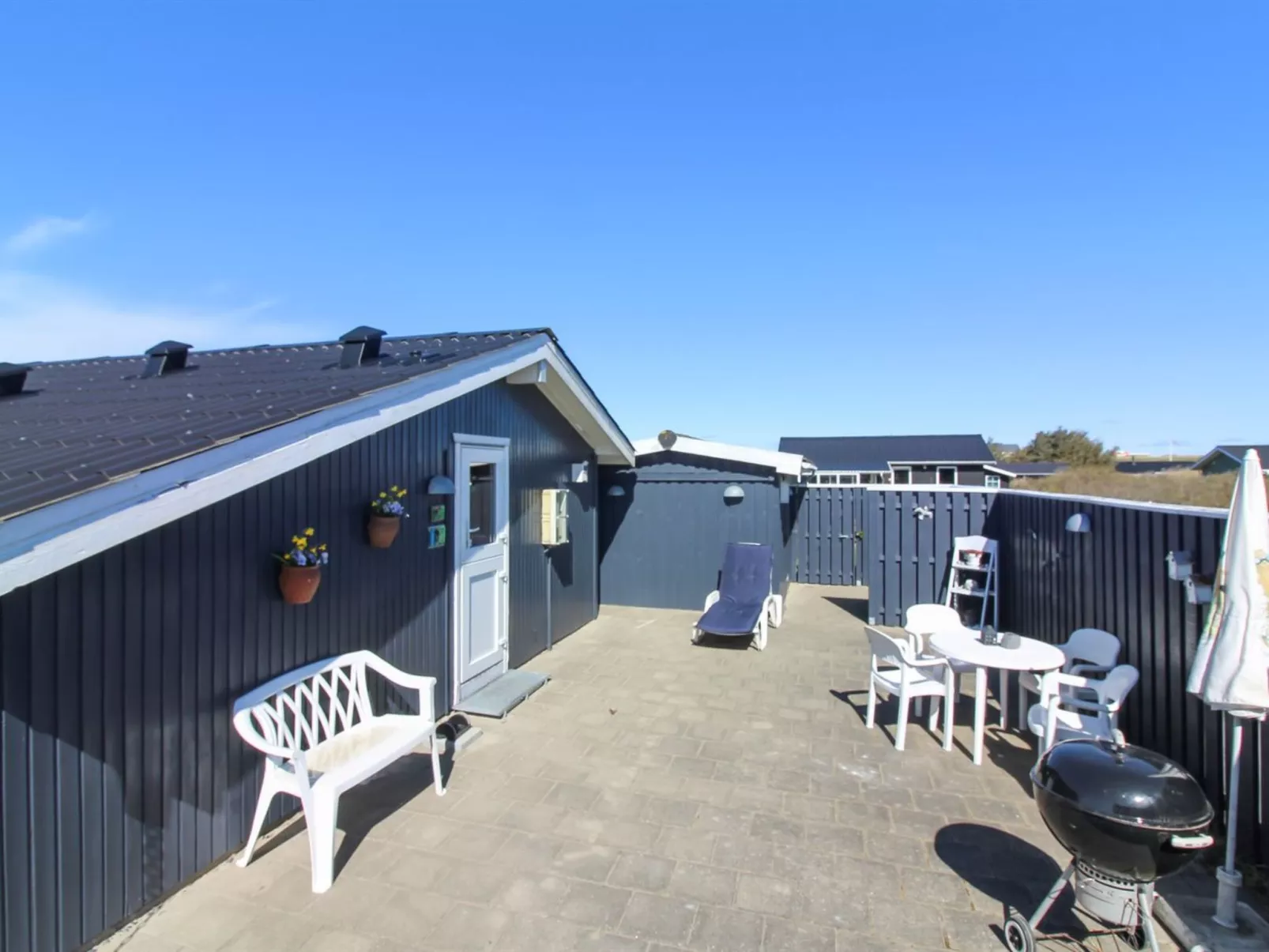 "Hælf" - 400m from the sea-Inside