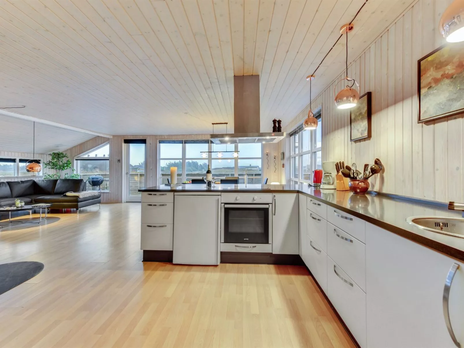 "Withger" - 300m from the sea-Inside
