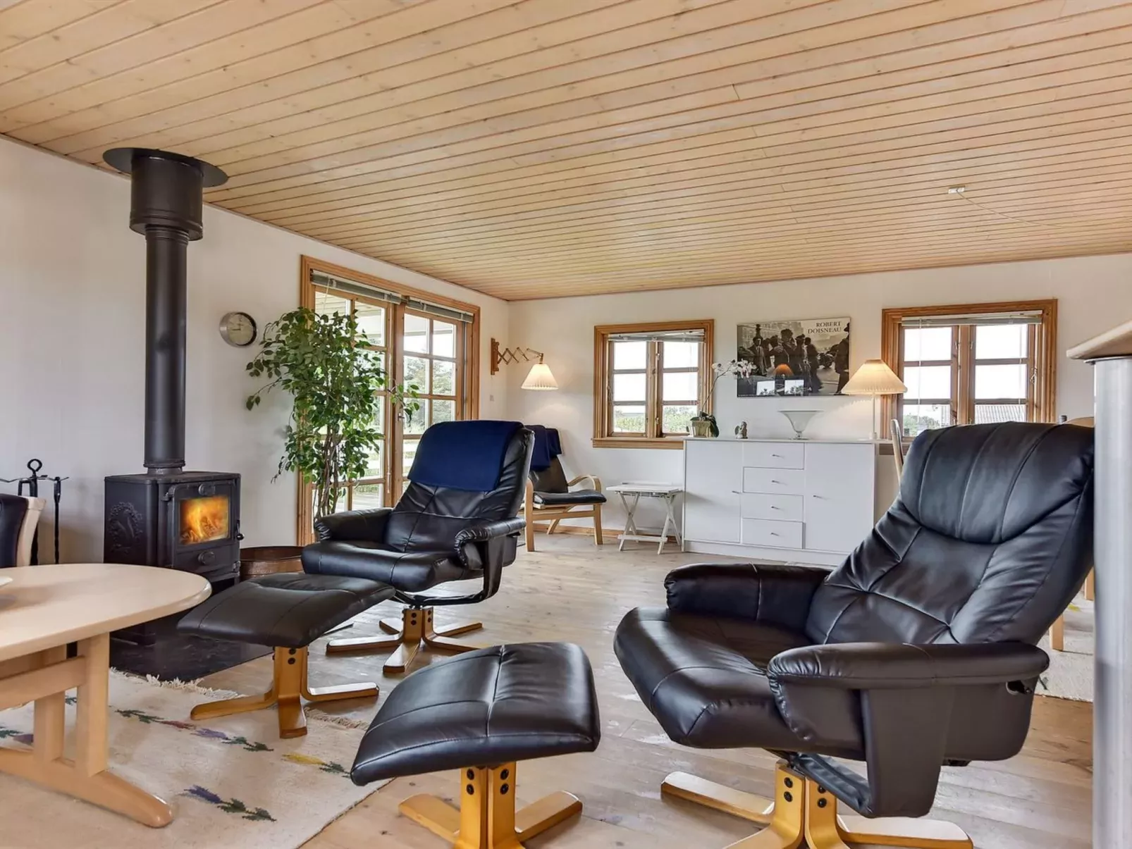 "Dortea" - 600m from the sea-Inside