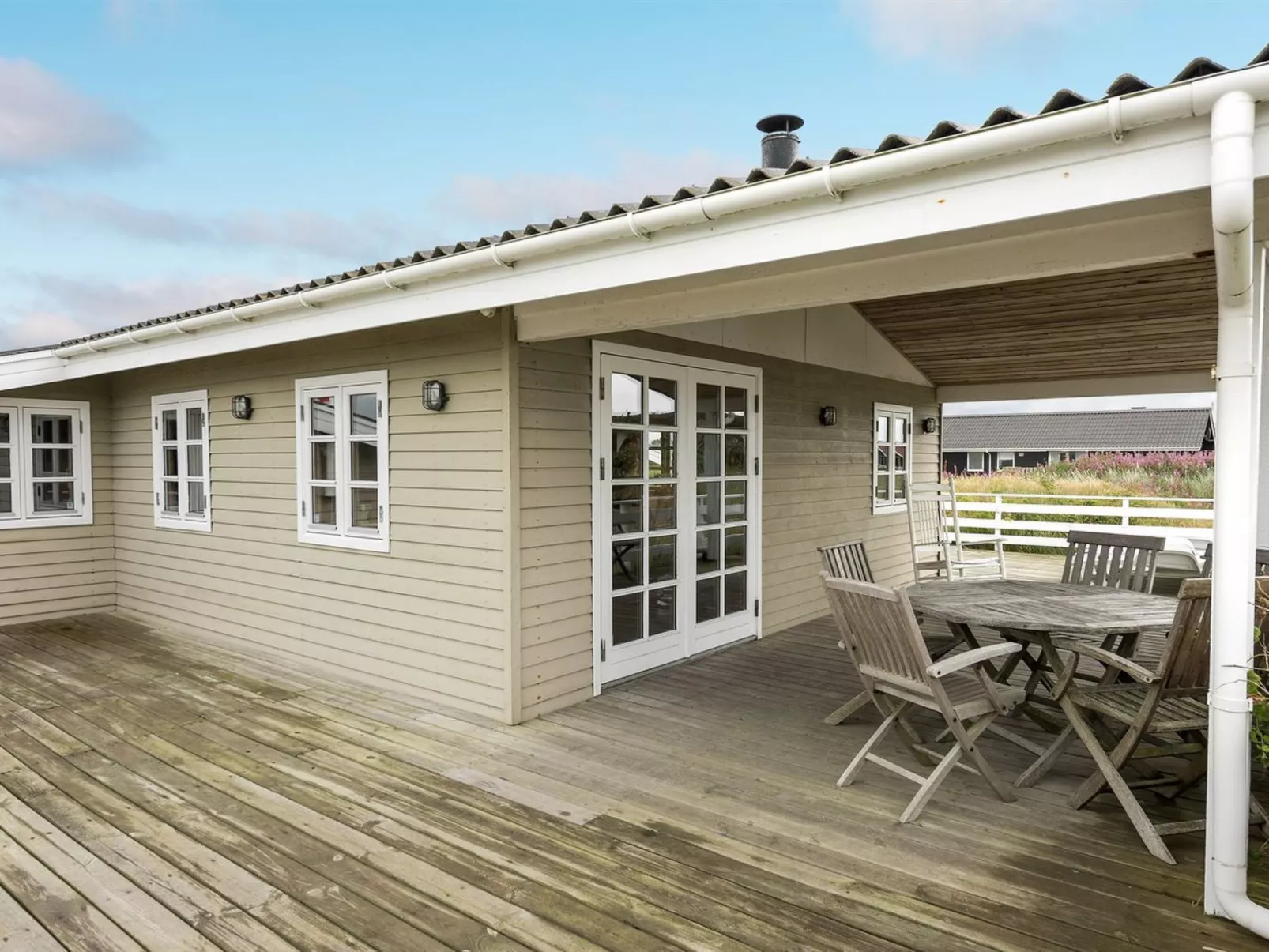 "Dortea" - 600m from the sea-Outside