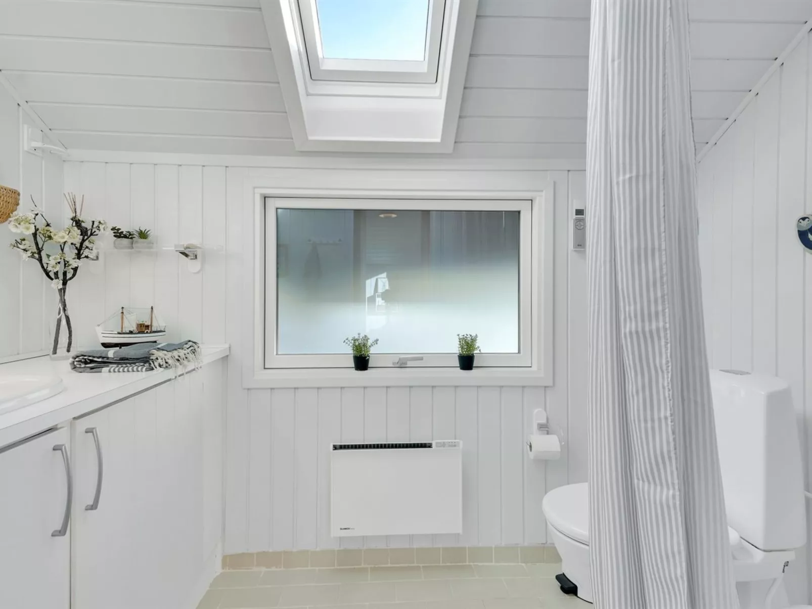 "Adrina" - 175m from the sea-Inside