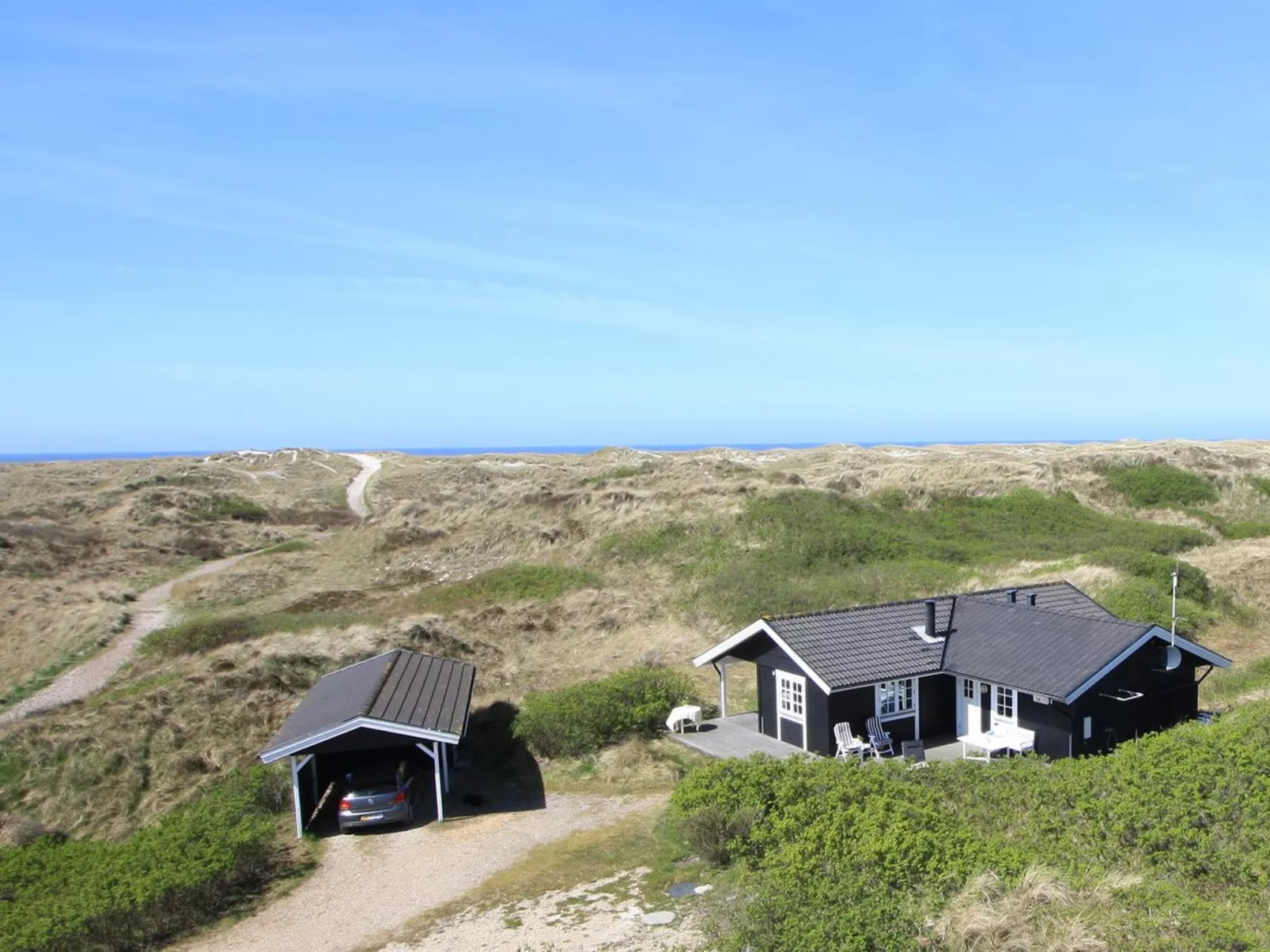 "Aise" - 75m from the sea-Outside