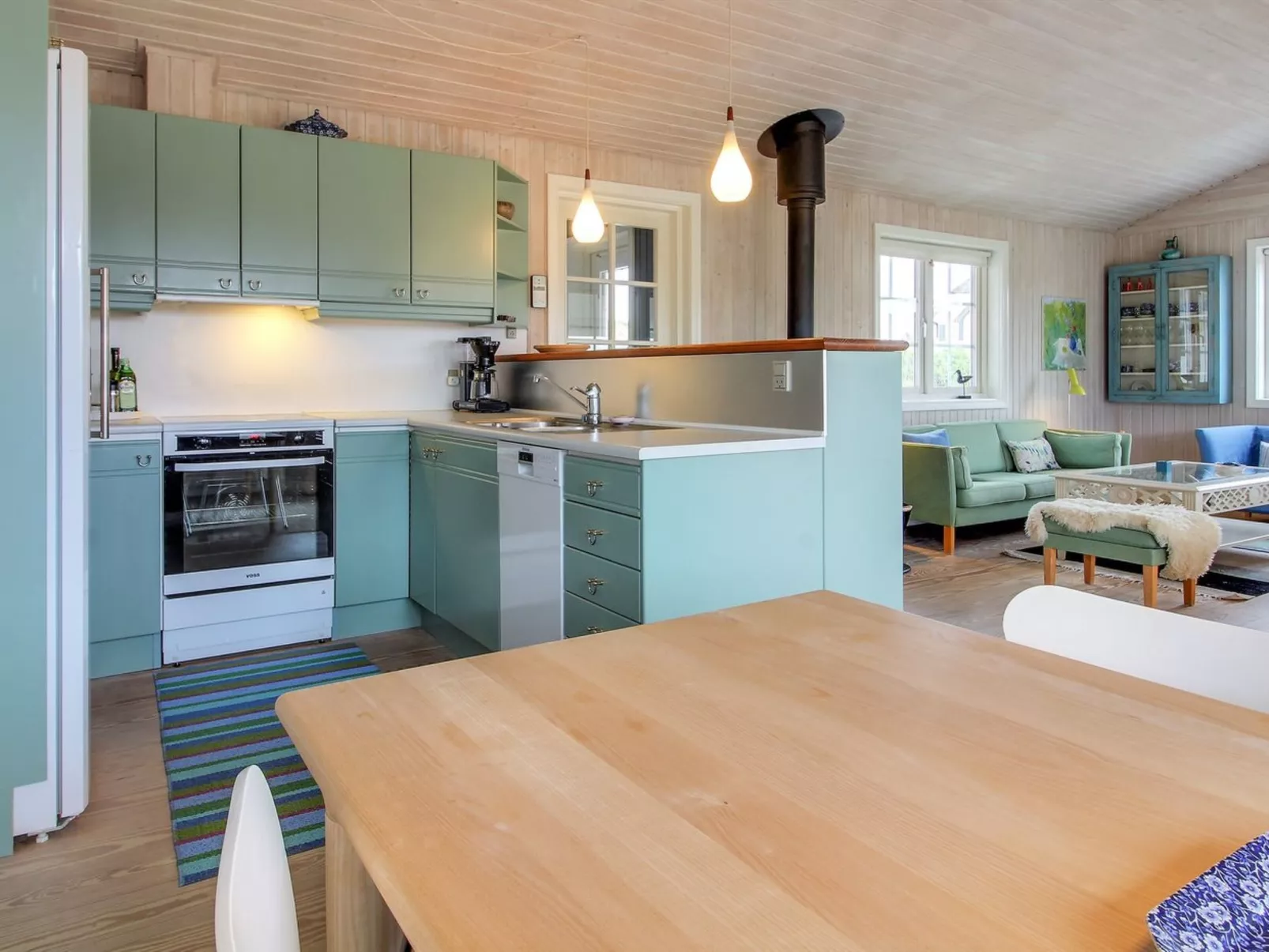 "Aise" - 75m from the sea-Outside