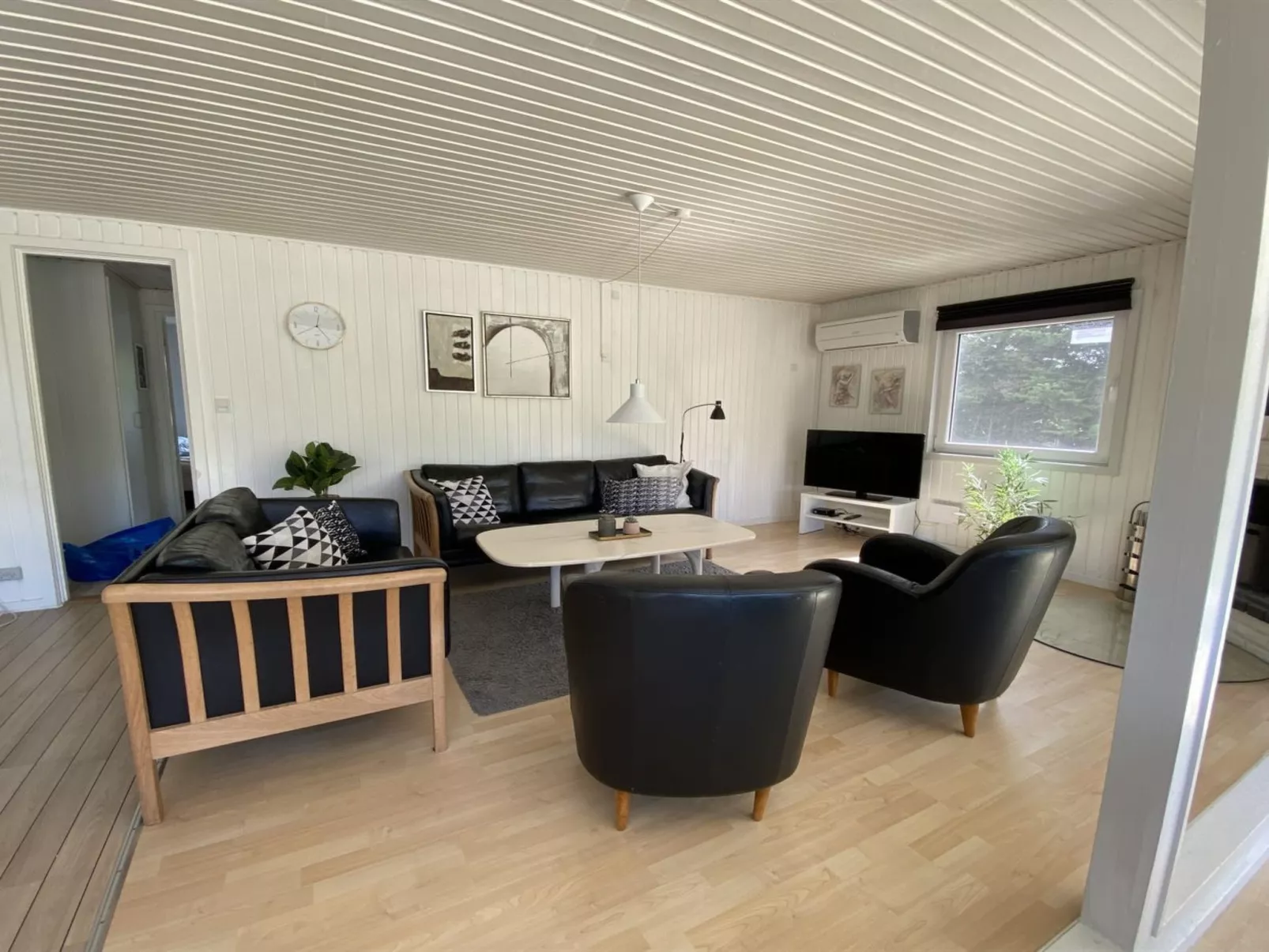 "Kalevi" - 900m from the sea-Inside