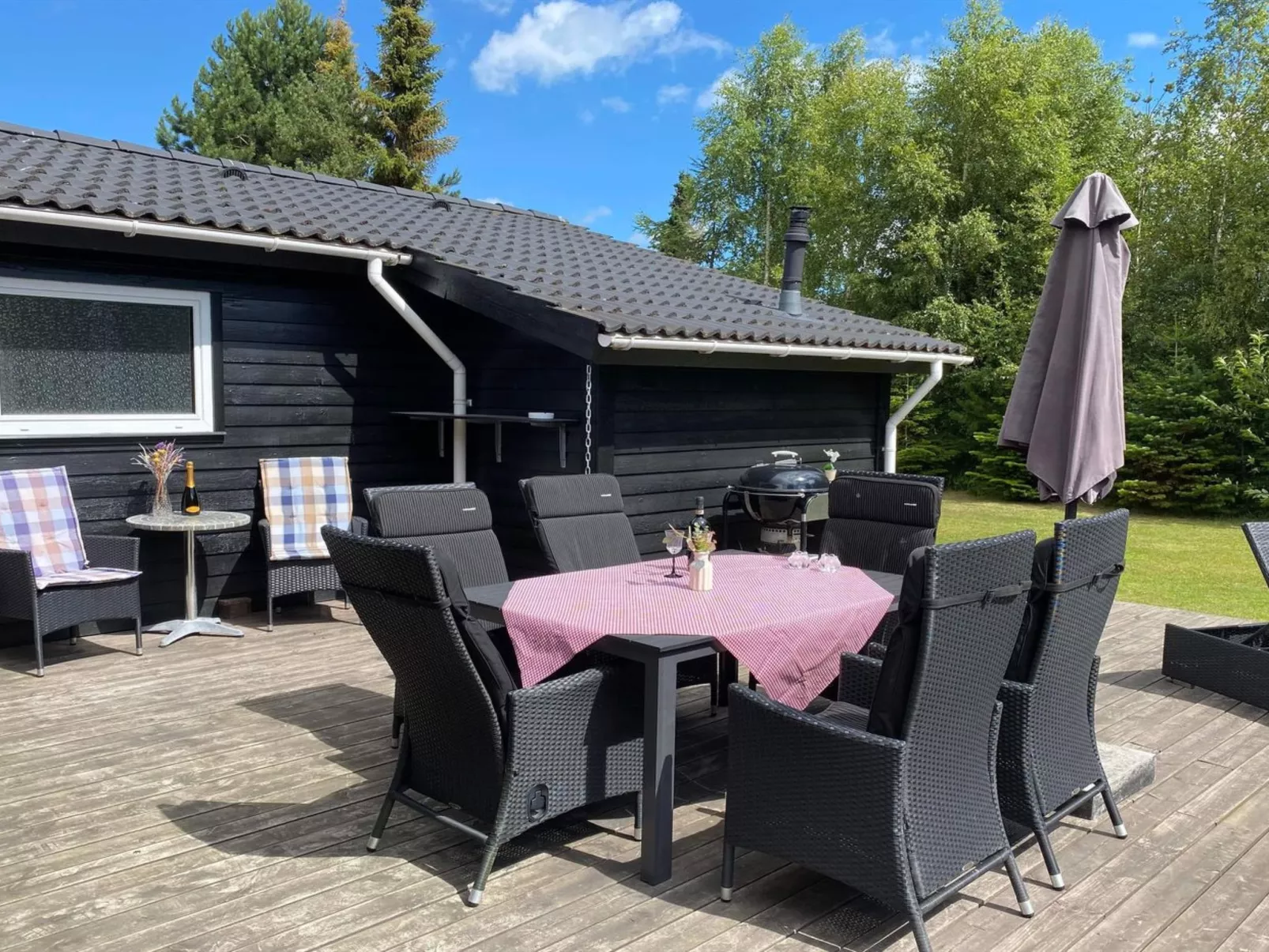 "Kalevi" - 900m from the sea-Inside