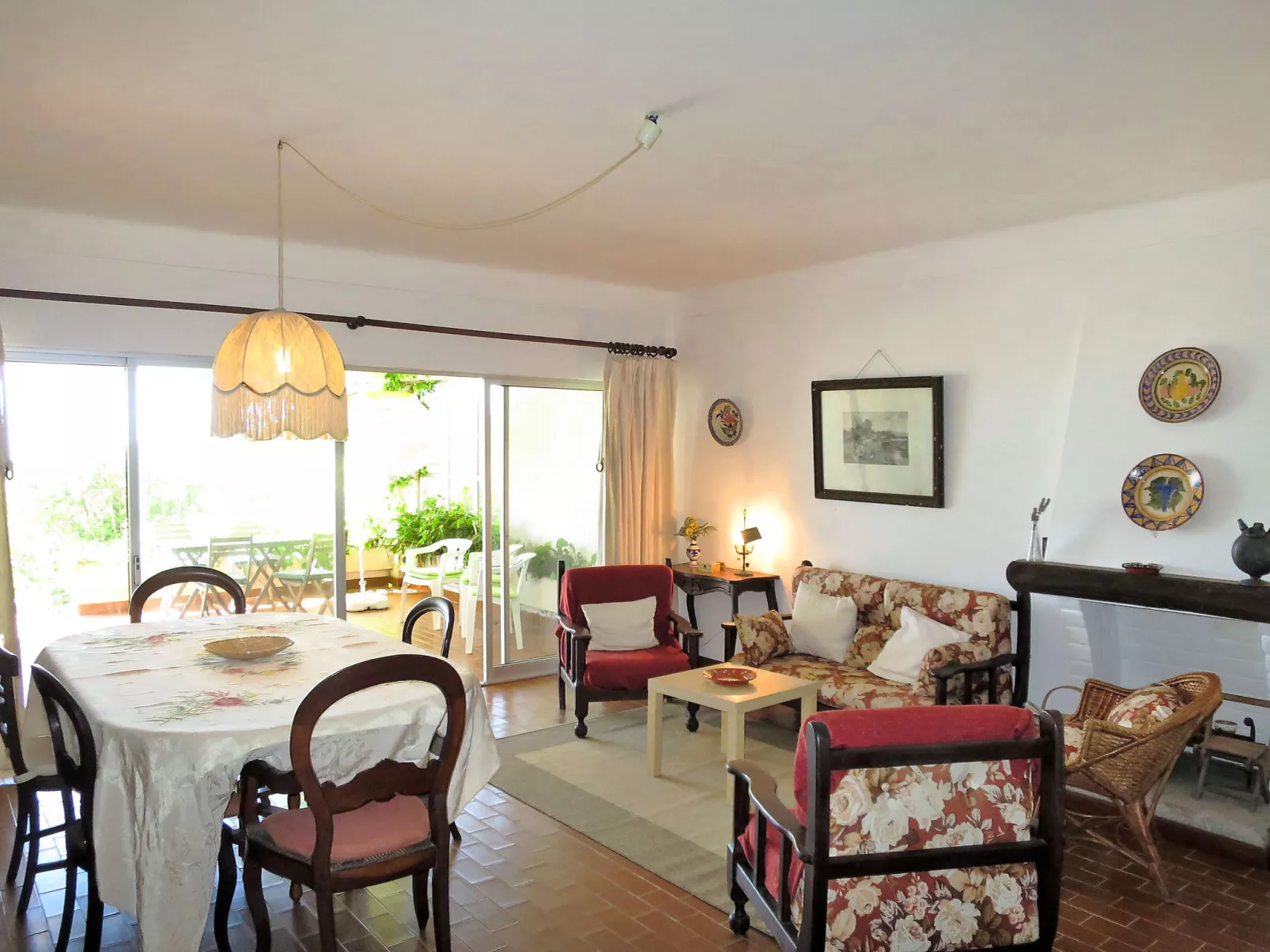 Da Praia-Inside