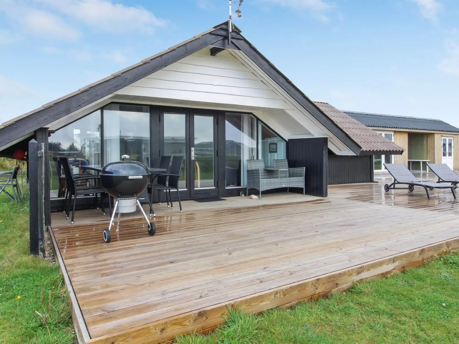 "Olesia" - 250m from the sea-Outside