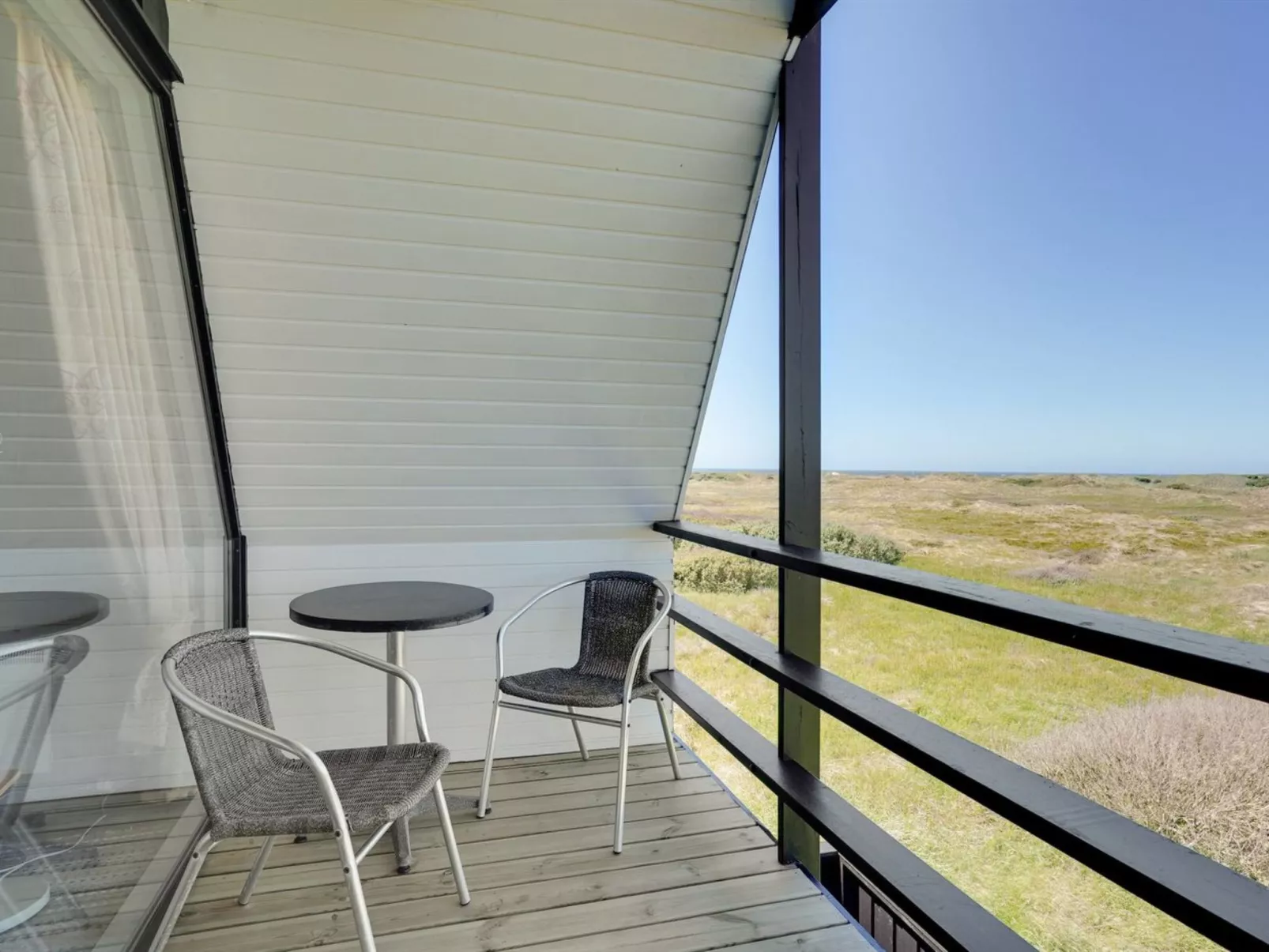 "Viona" - 350m from the sea-Outside