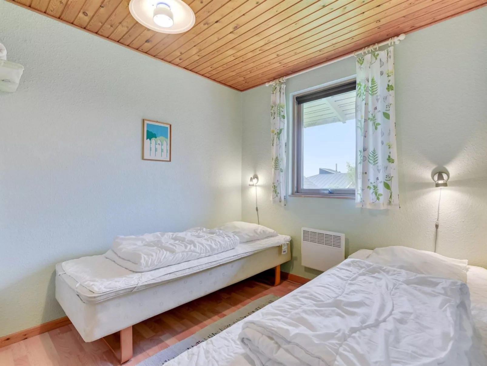 "Ingebore" - 350m from the sea-Inside