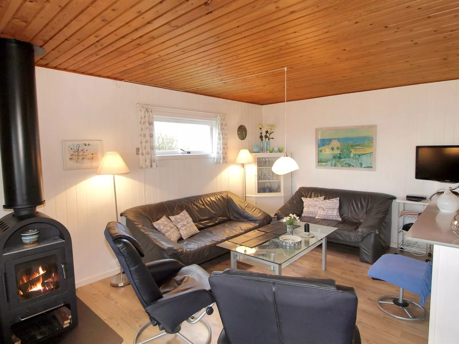 "Bondi" - 150m from the sea-Drinnen