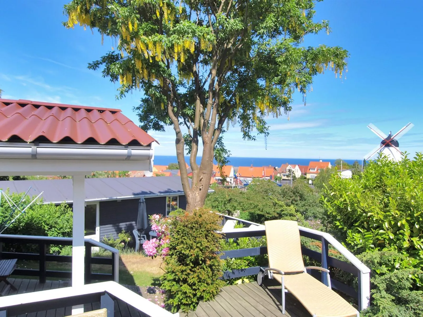 "Jolanda" - 800m from the sea-Outside