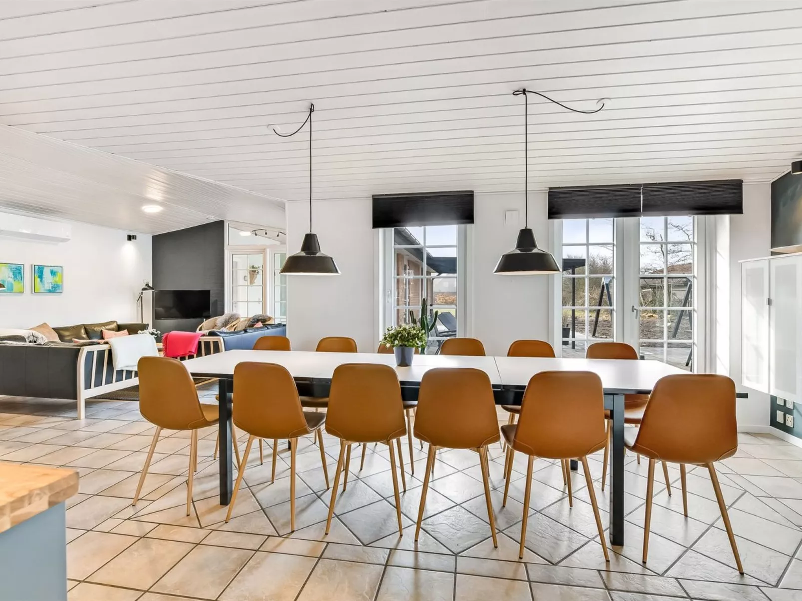 "Alfrida" - 1.5km from the sea-Inside