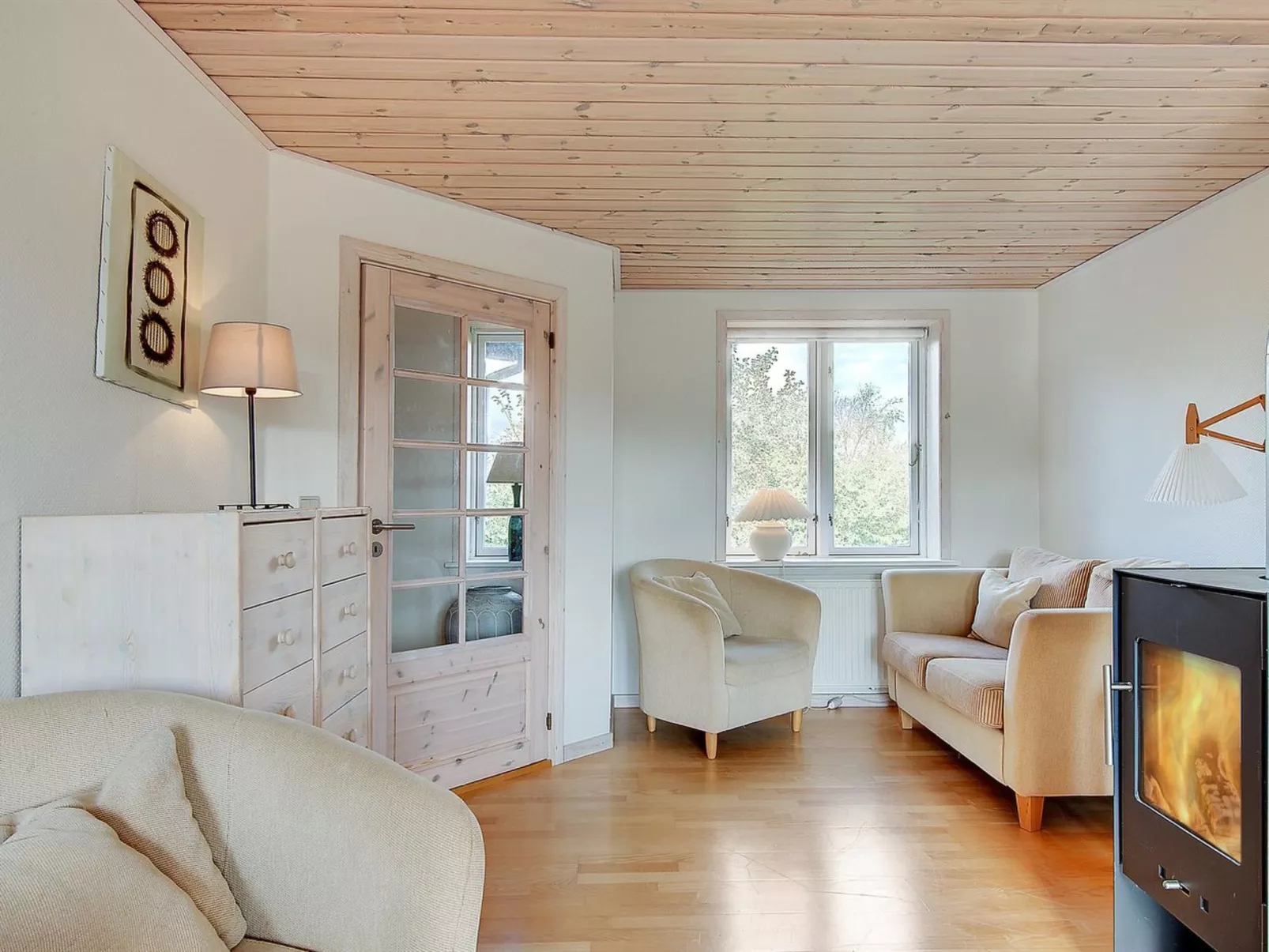 "Etta" - 957m from the sea-Inside