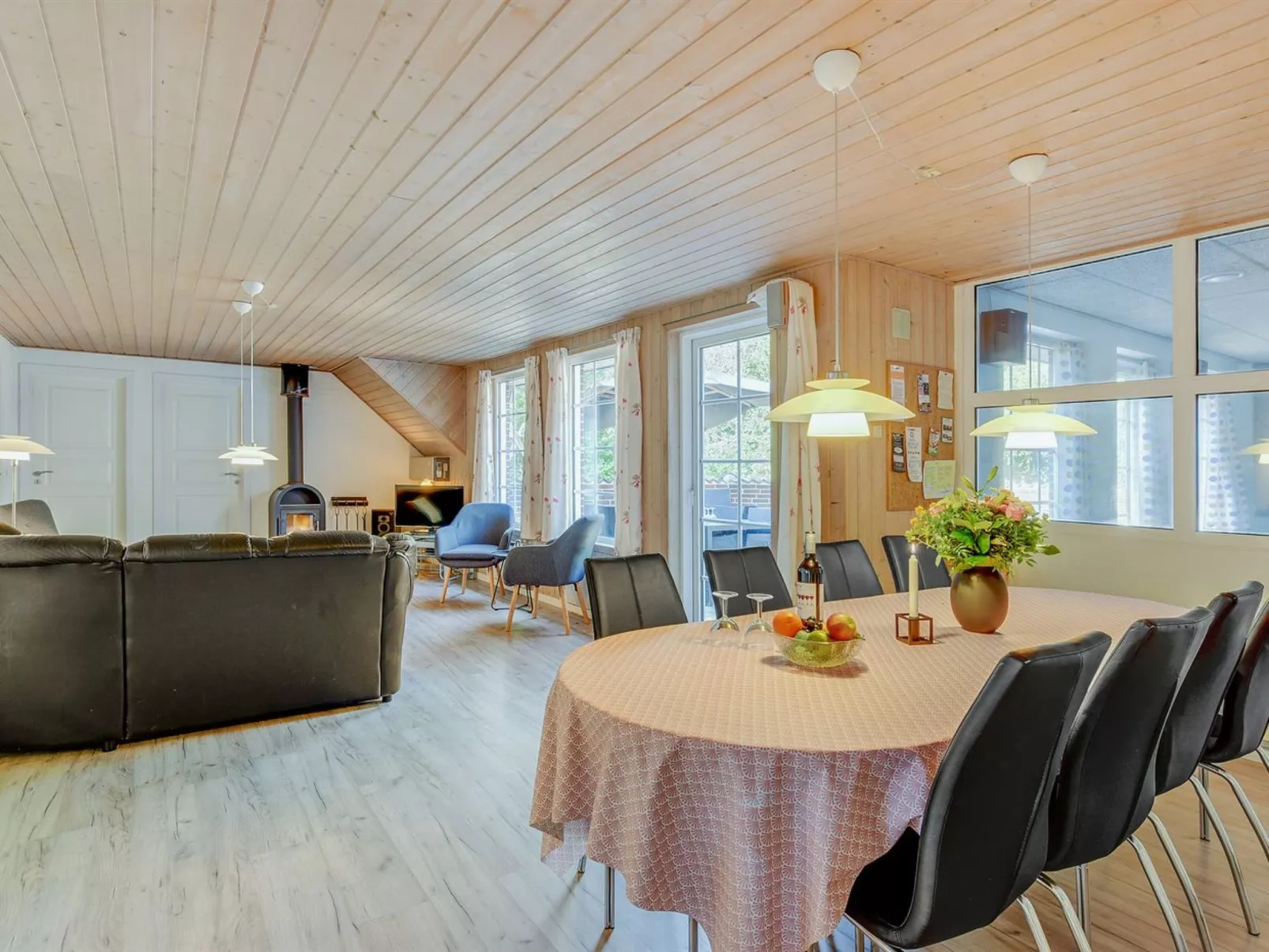 "Friederk" - 12km from the sea-Inside