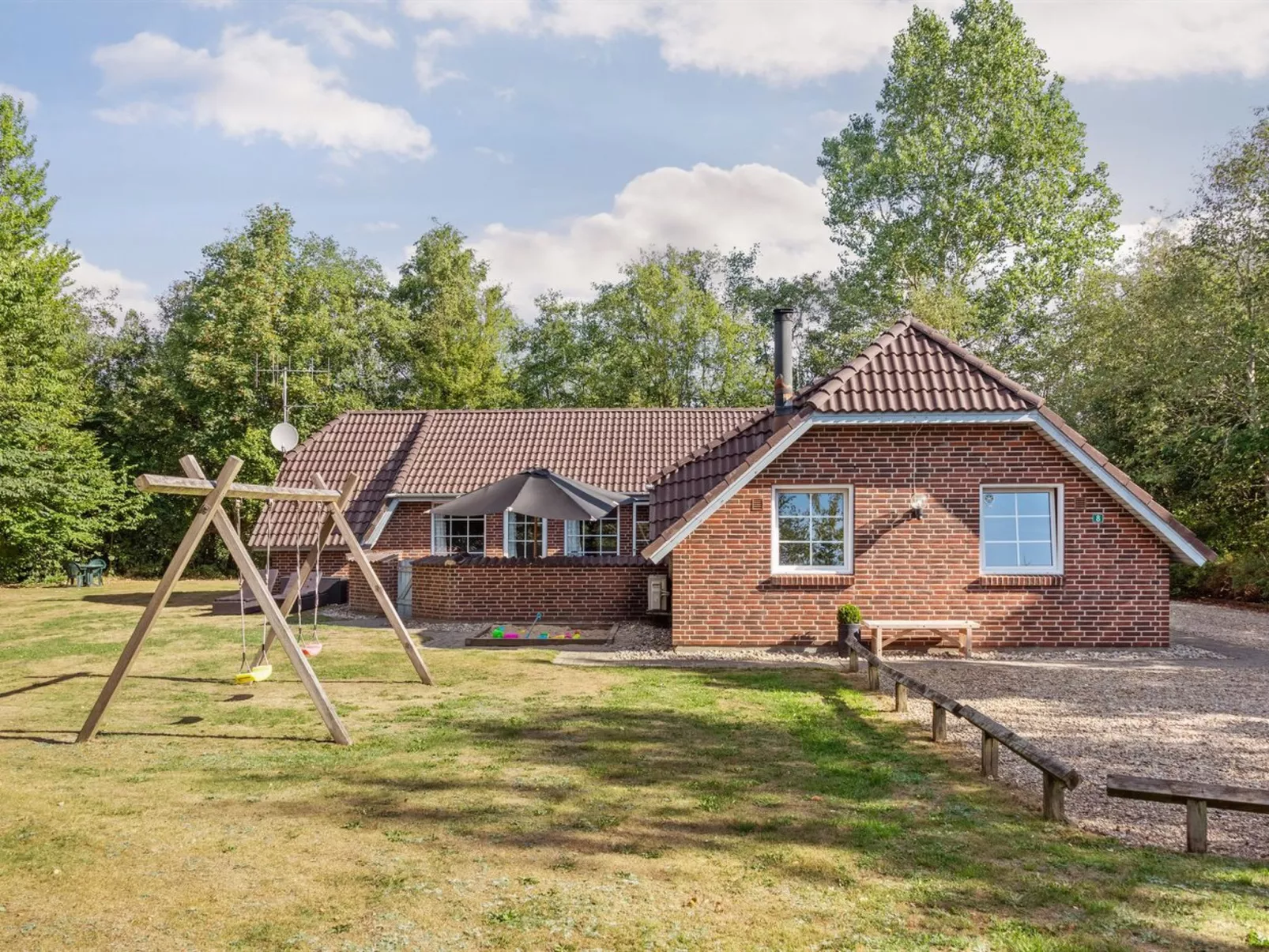 "Friederk" - 12km from the sea-Outside