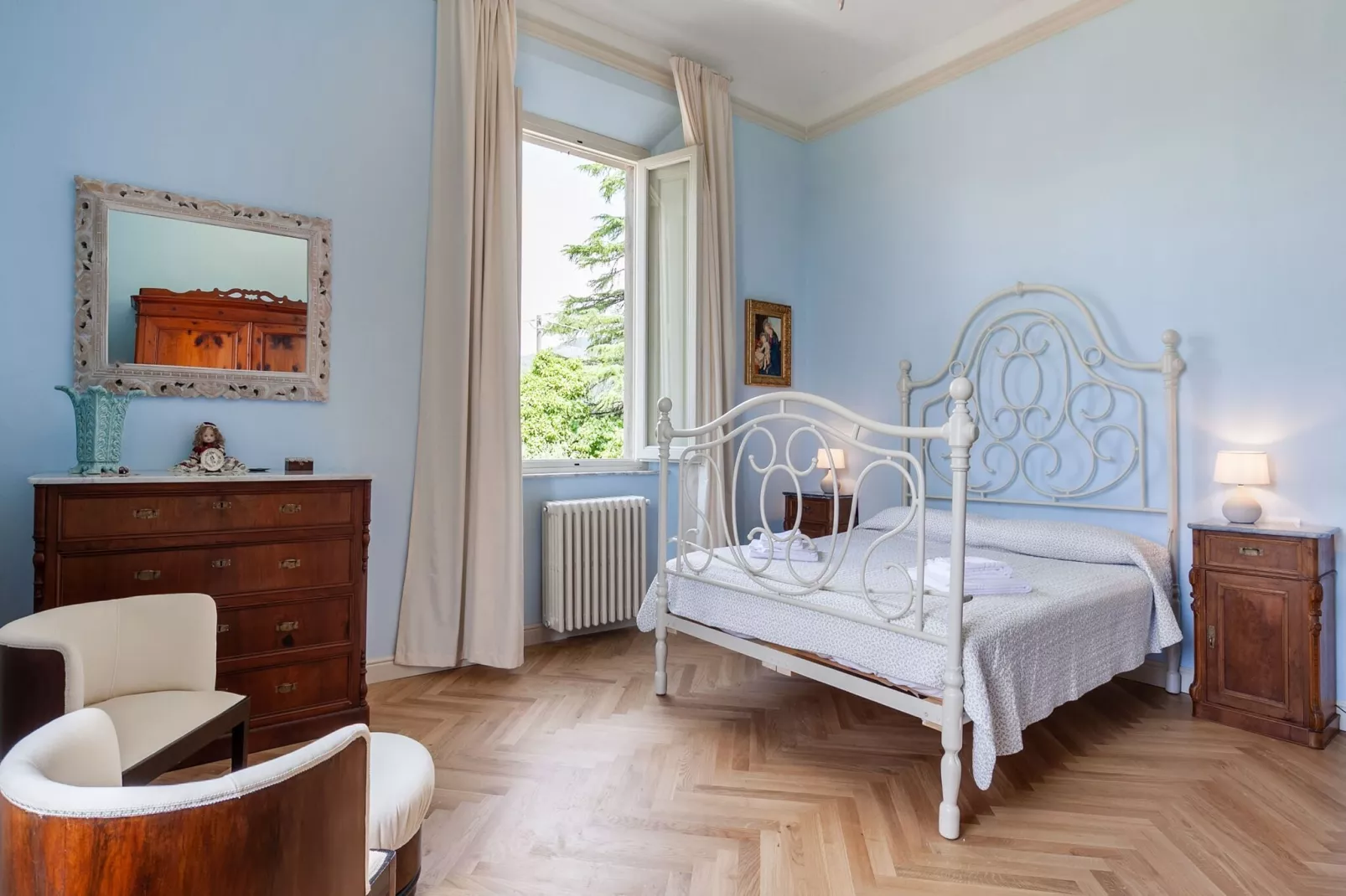 Villa Rose-Schlafzimmer