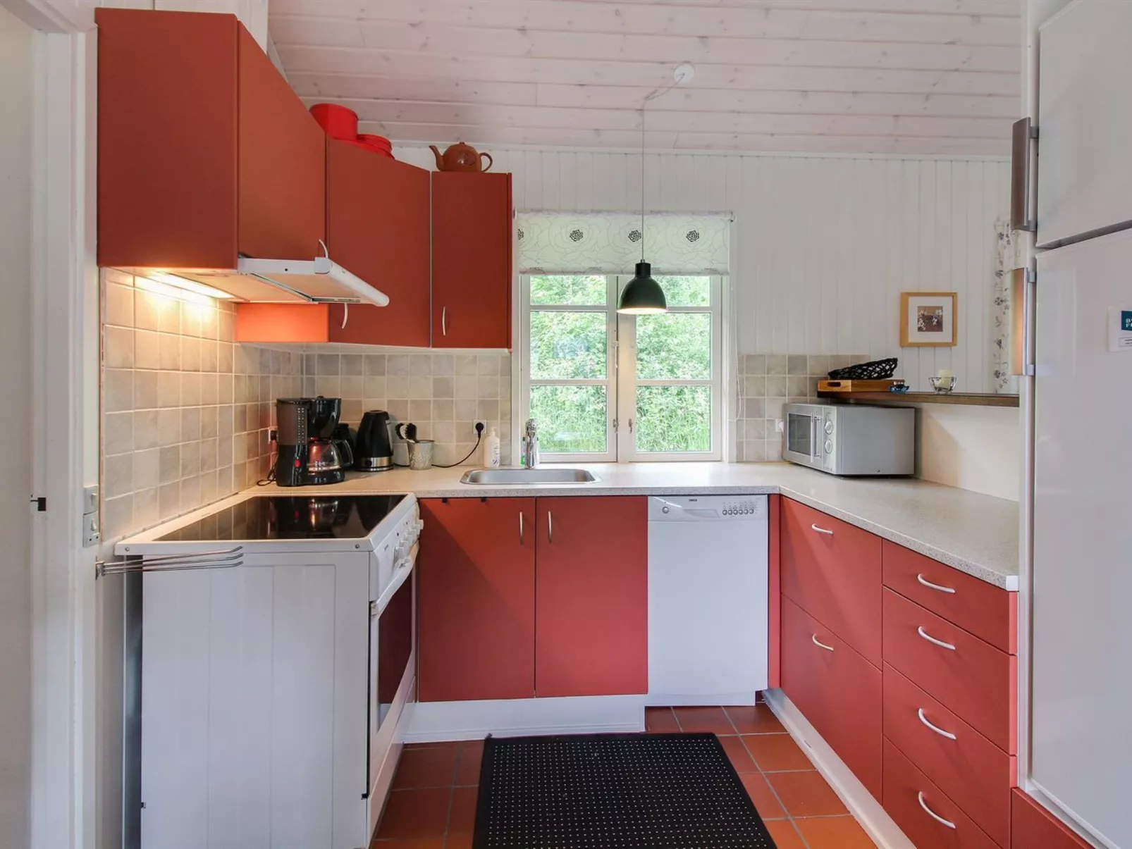 "Alde" - 300m from the sea-Inside