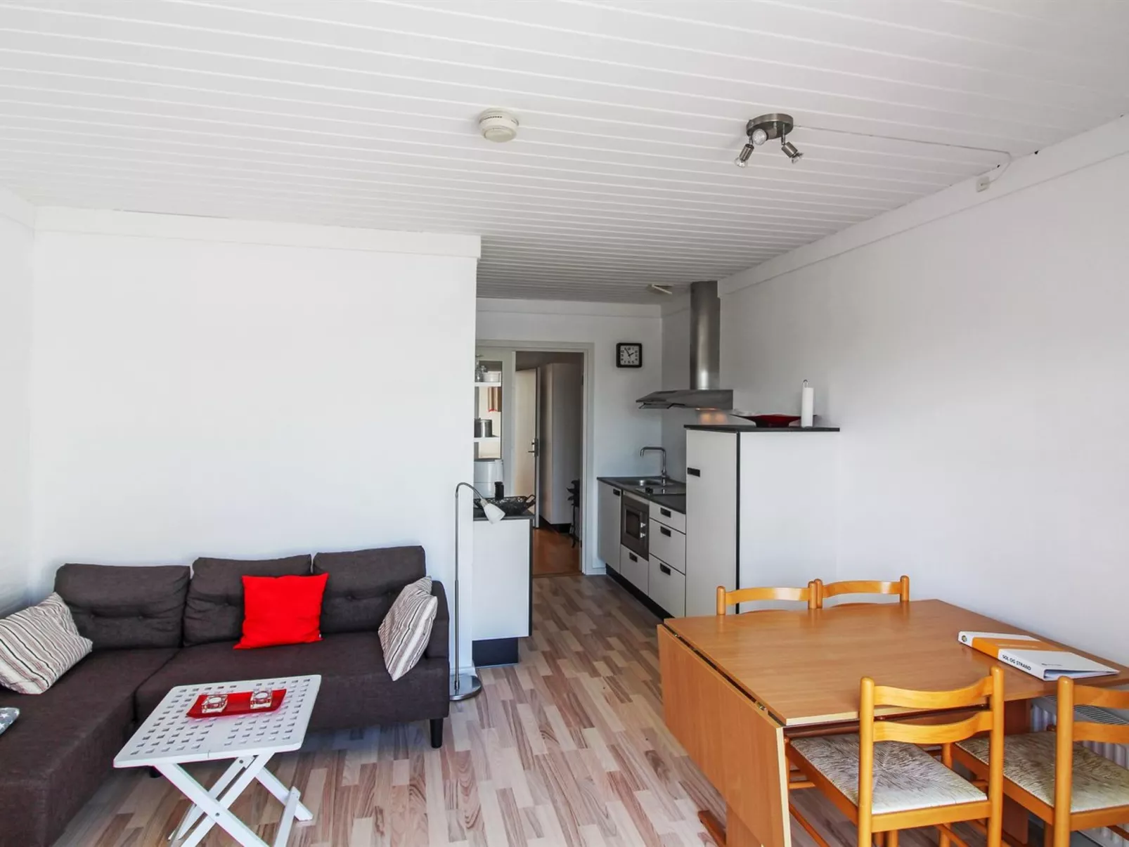 "Valio" - 6km from the sea-Inside