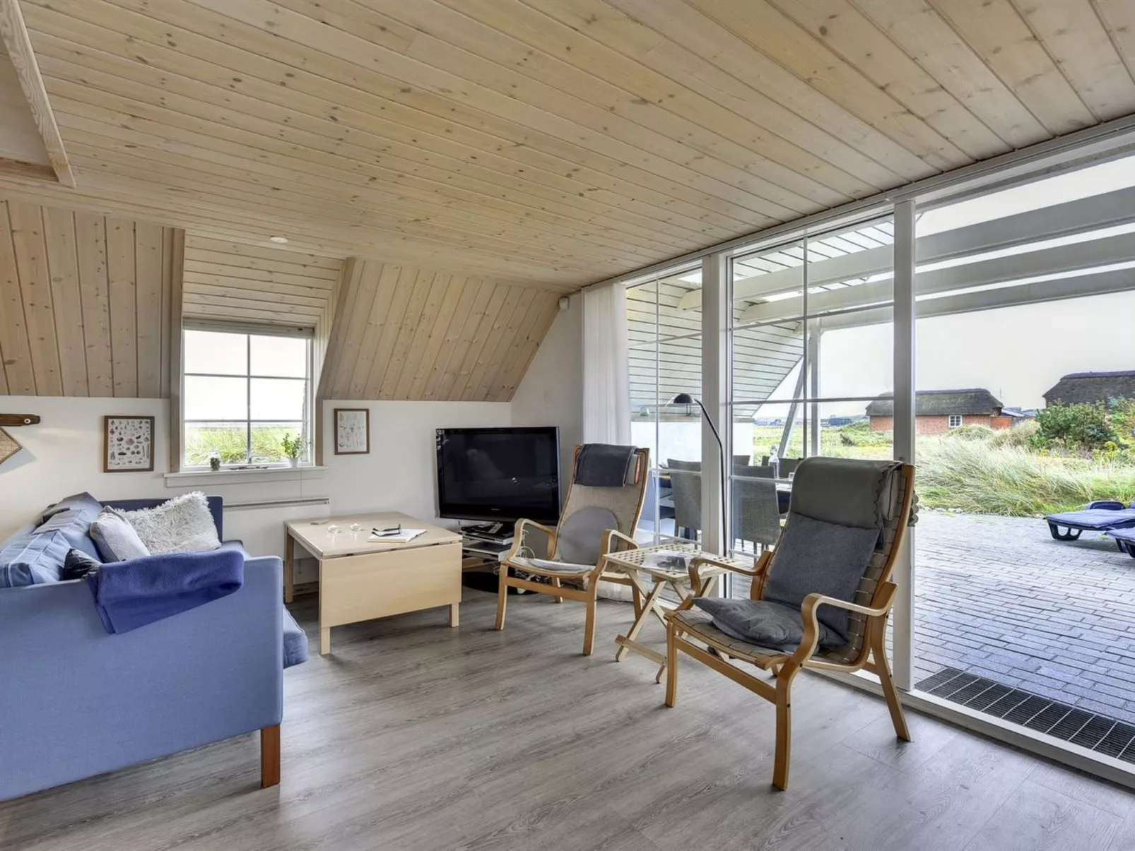 "Klimentina" - 150m from the sea
