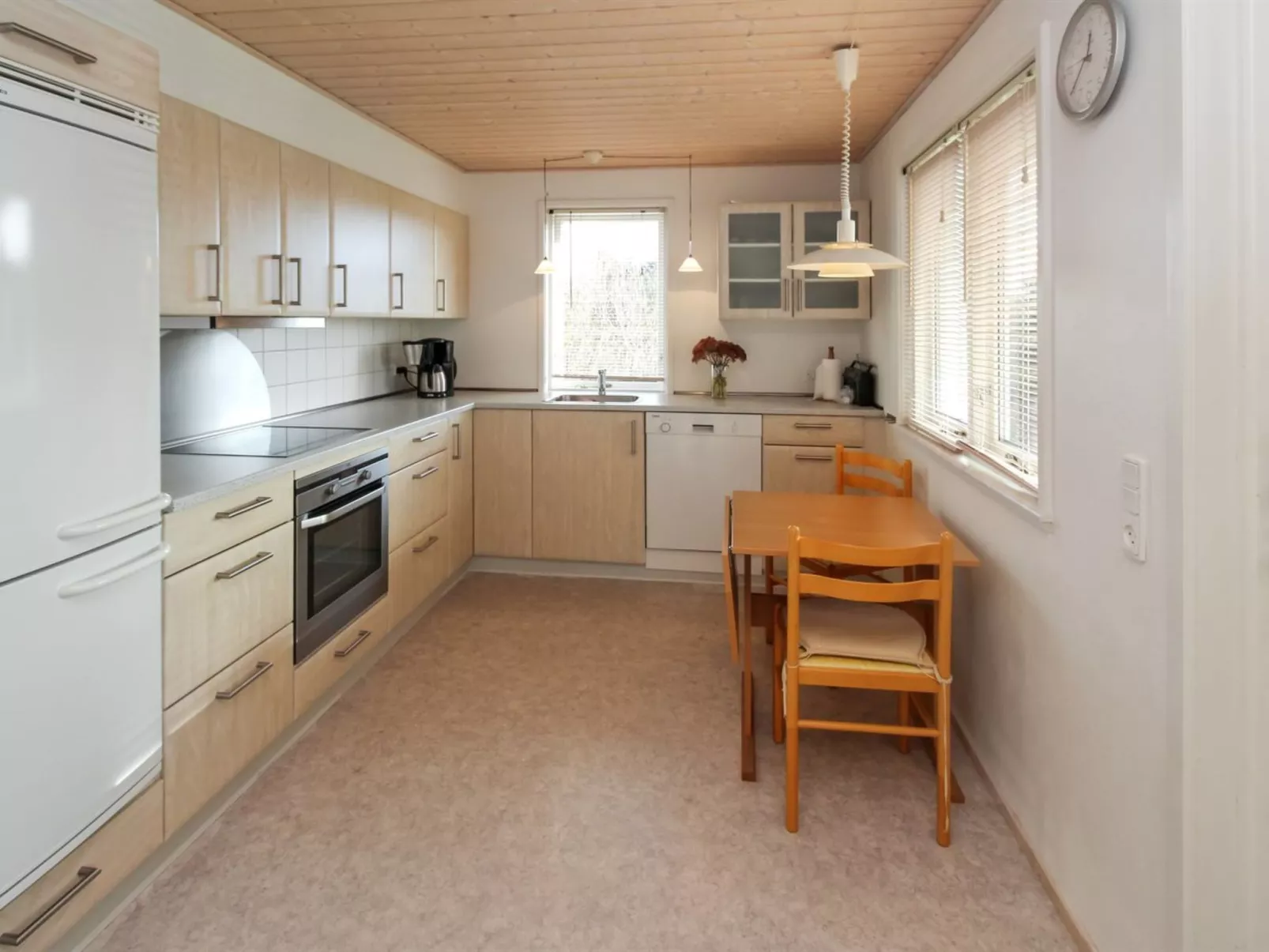 "Söffren" - 350m from the sea-Inside
