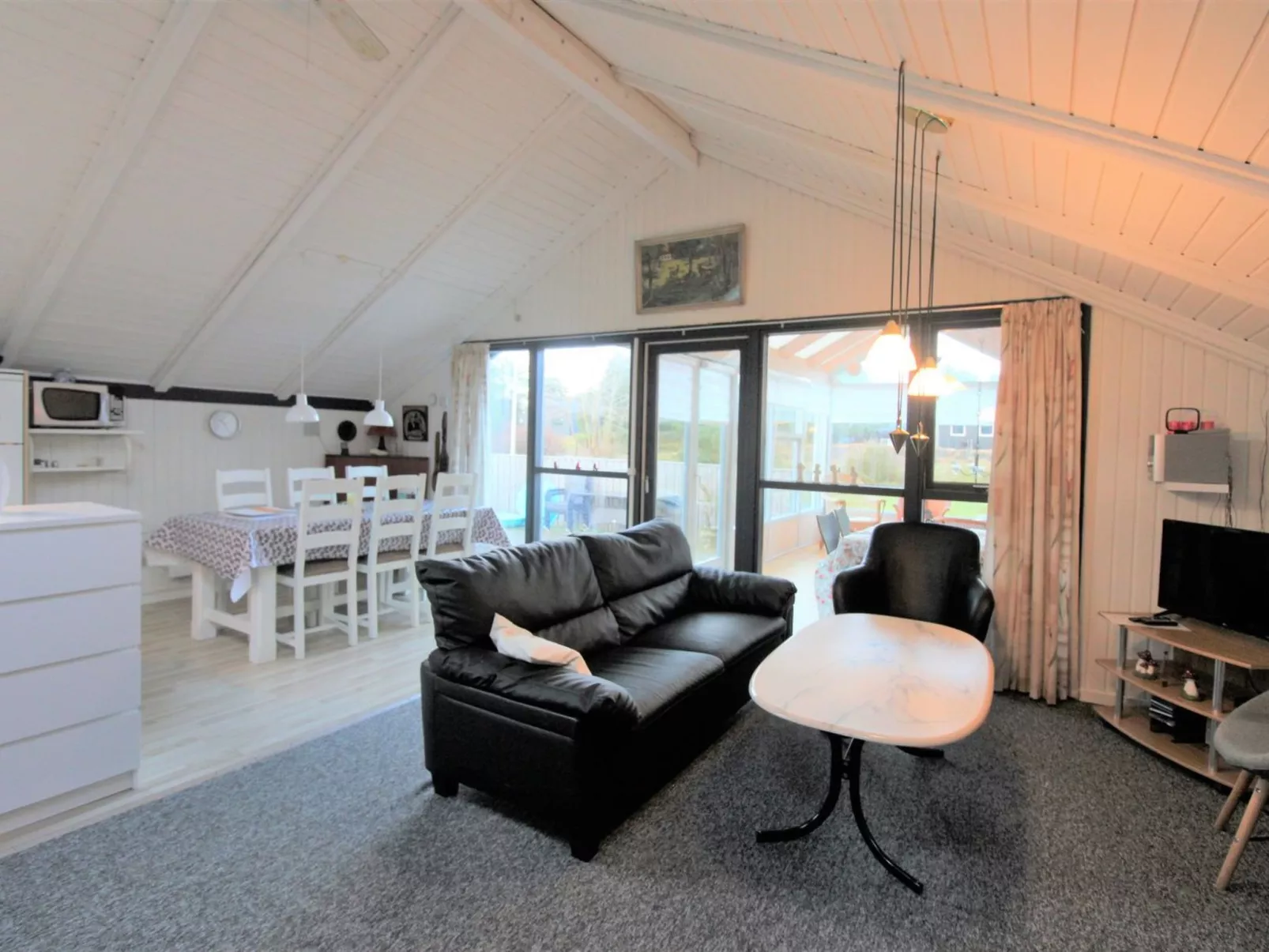 "Solvejk" - 800m from the sea-Inside