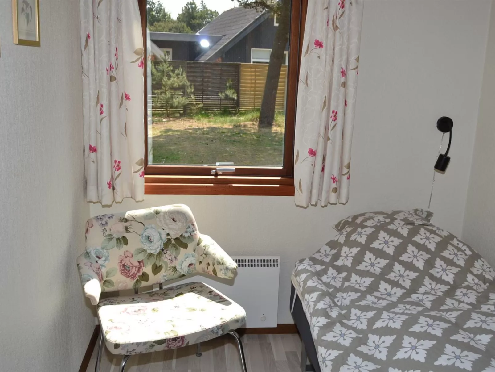 "Asfrid" - 3.5km from the sea-Inside