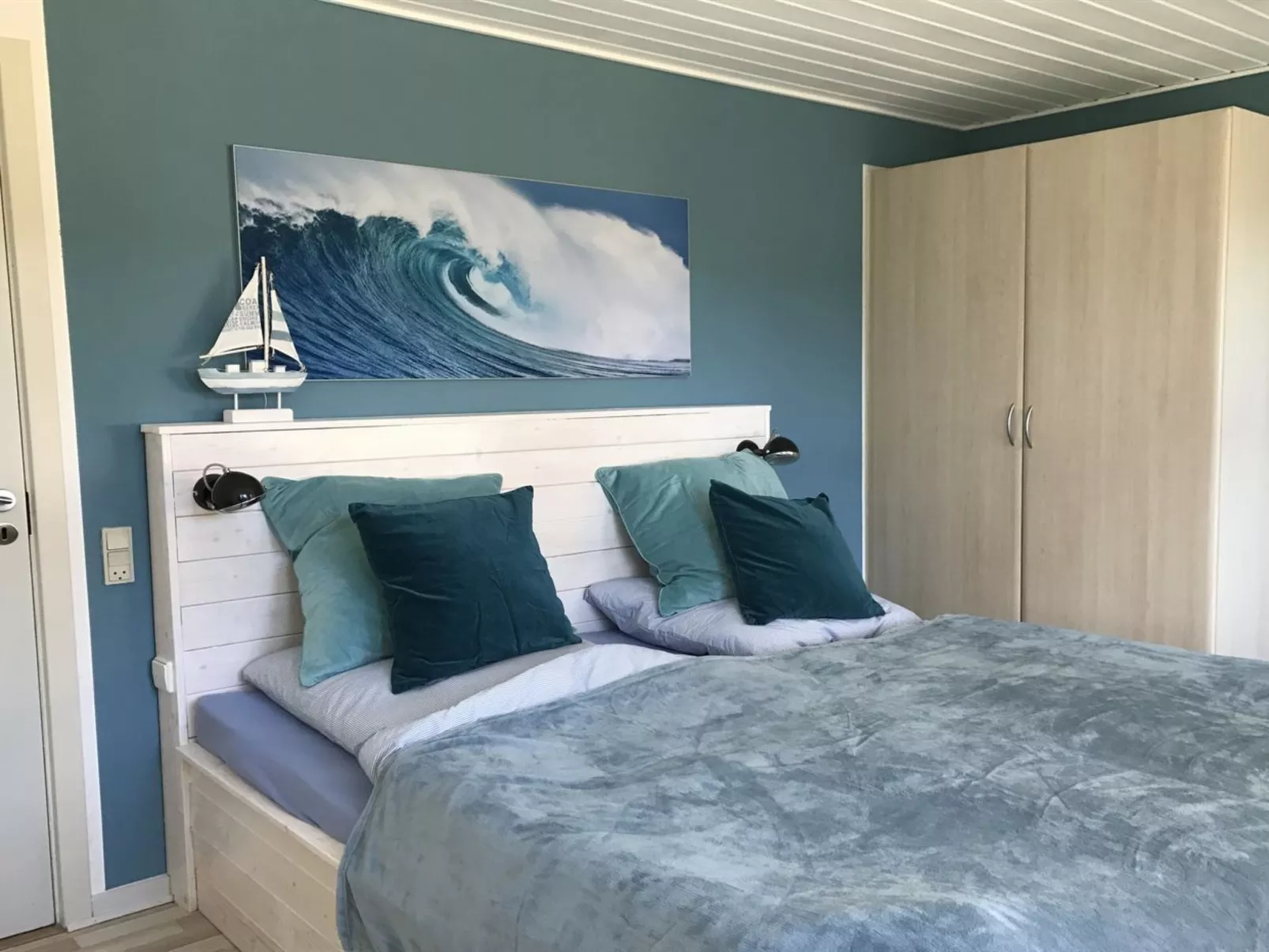 "Sana" - 2.5km from the sea-Inside