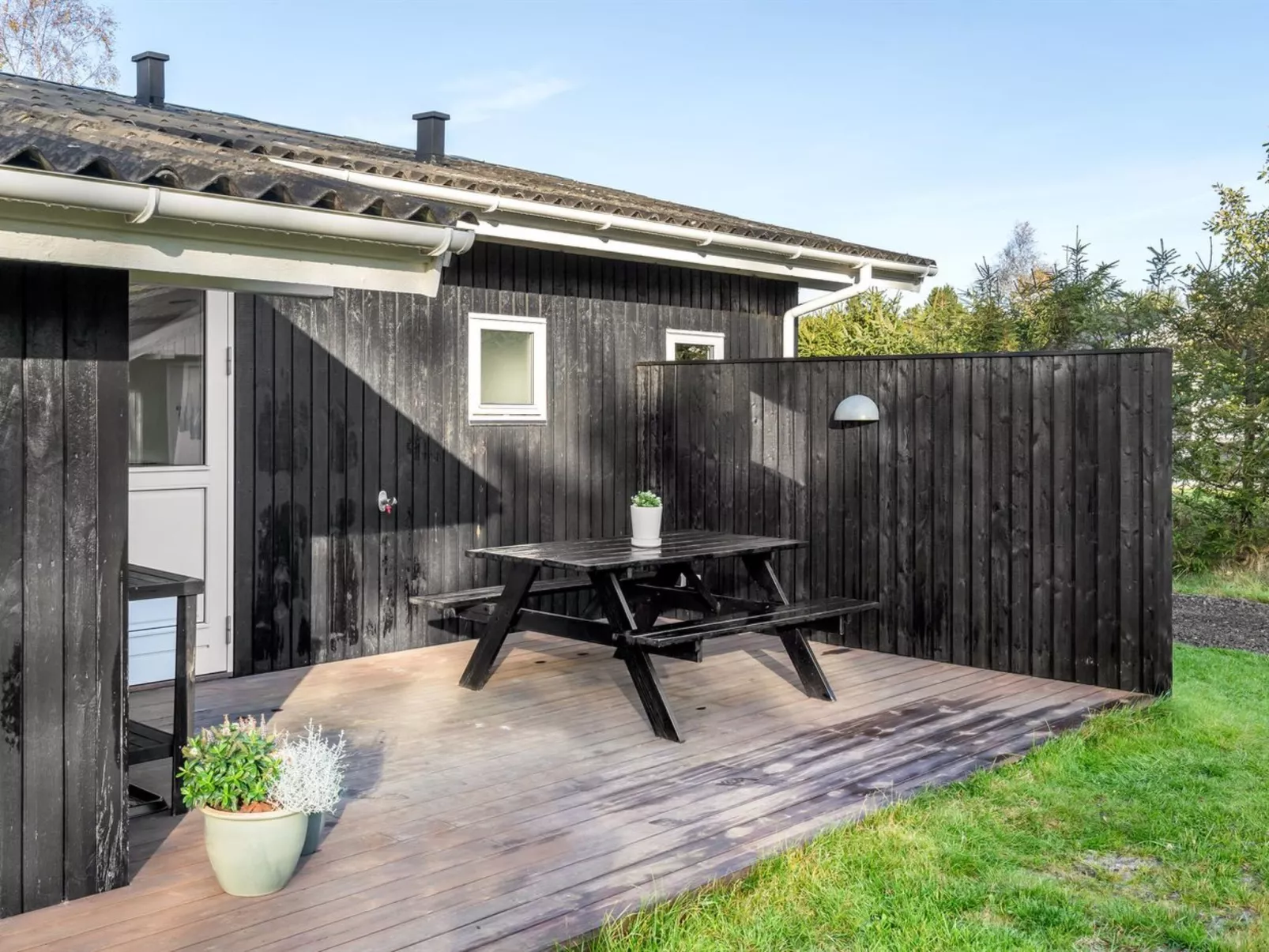 "Rosmarie" - 600m from the sea-Outside