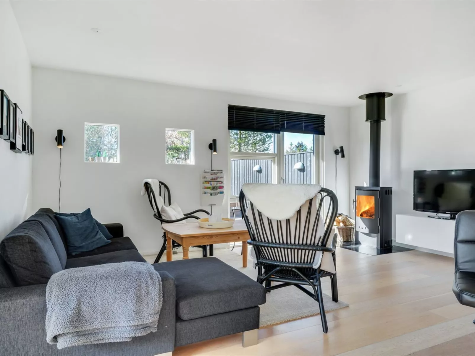 "Rosmarie" - 600m from the sea-Inside