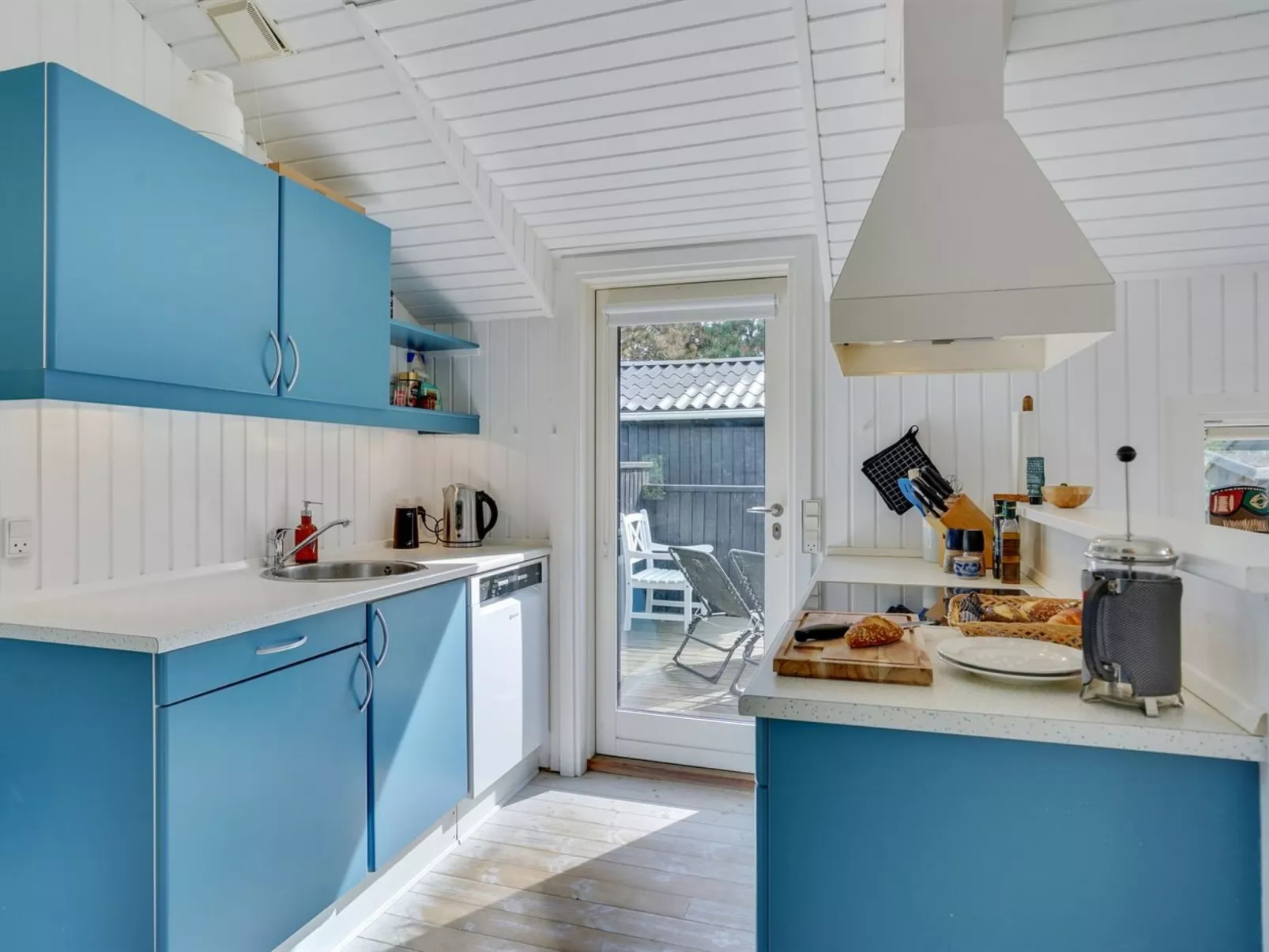"Lisbeth" - 400m from the sea-Drinnen