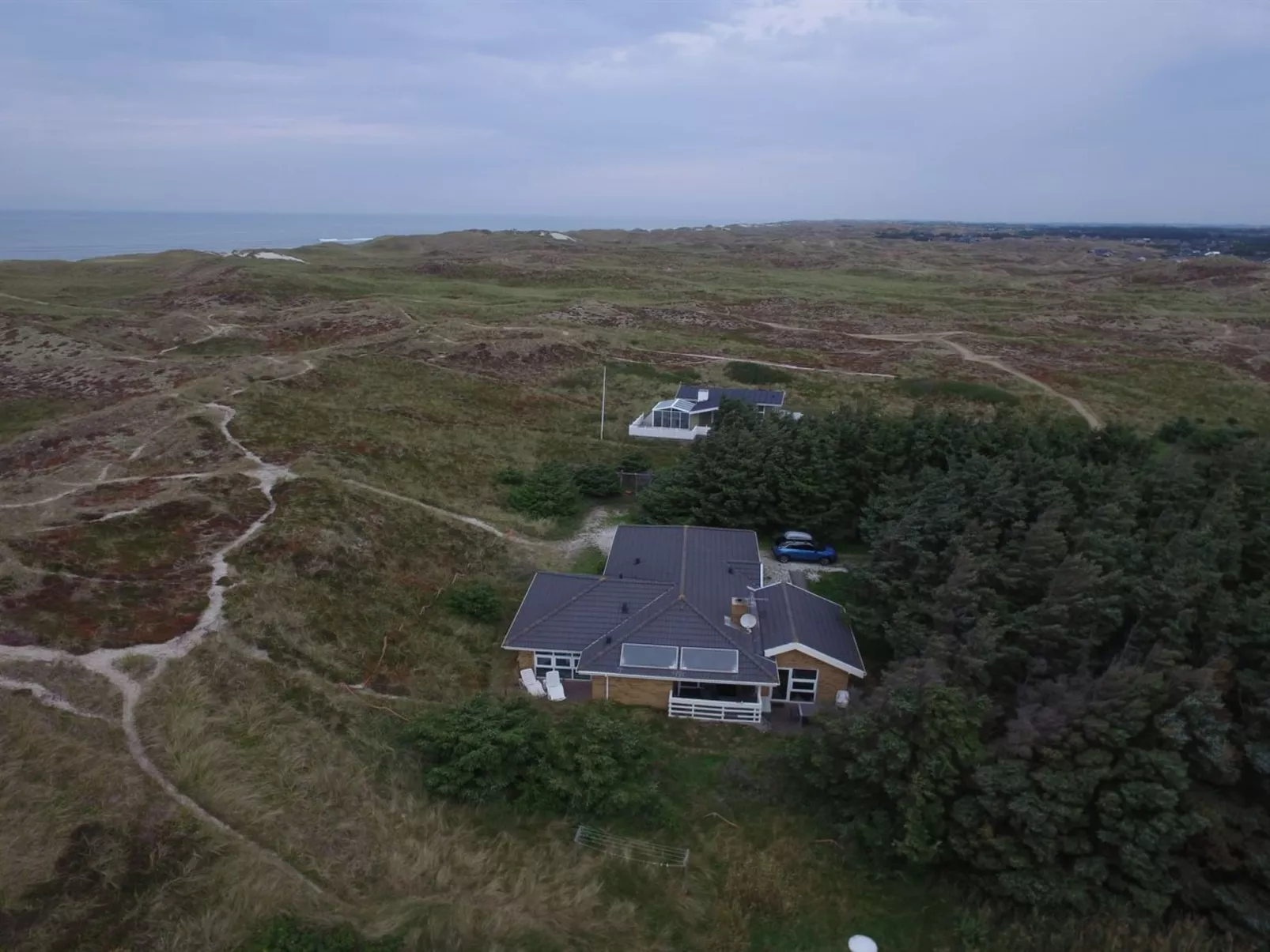 "Ewy" - 300m from the sea-Outside