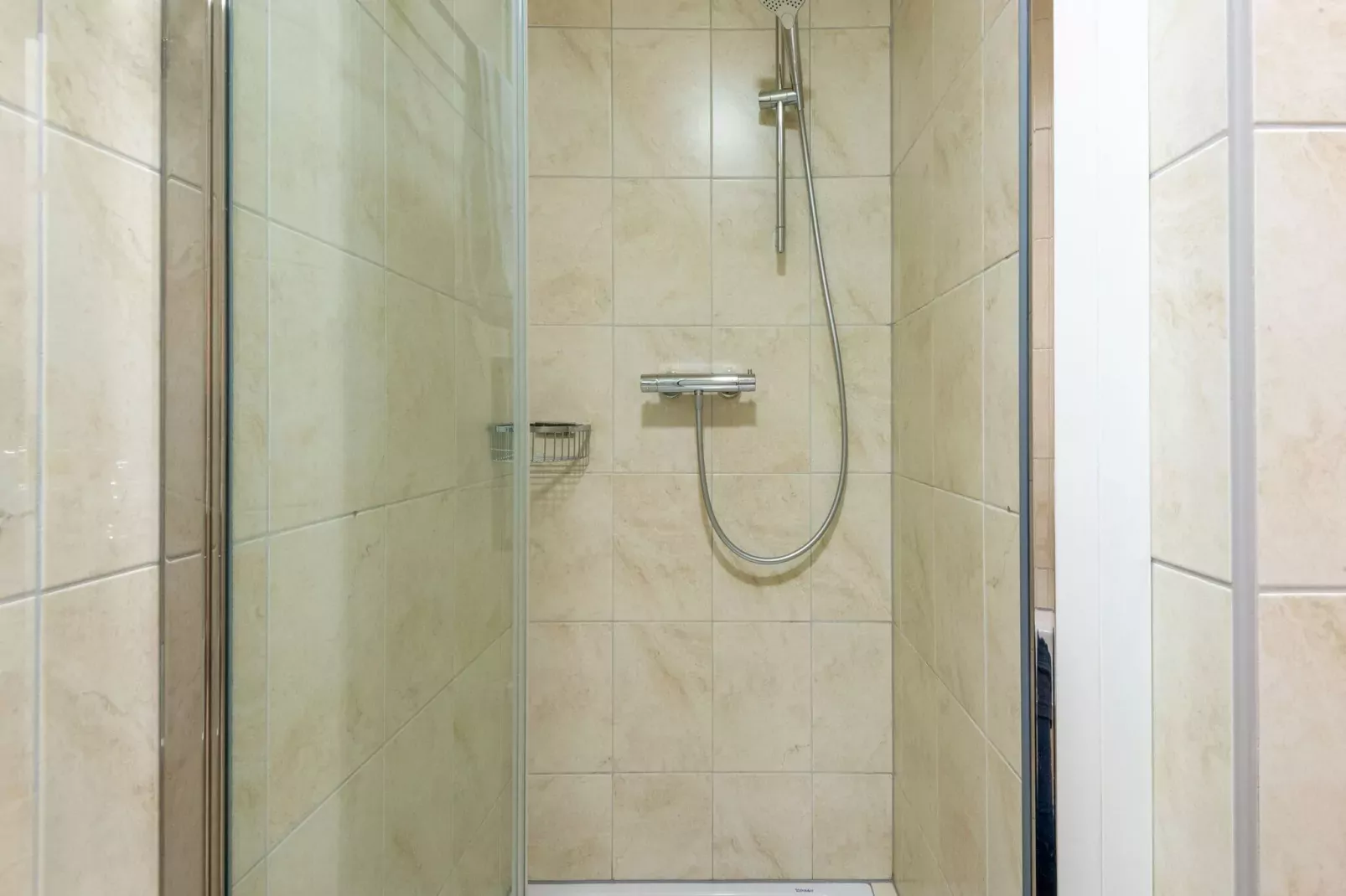 Apartment Zwieselstein-Bathroom