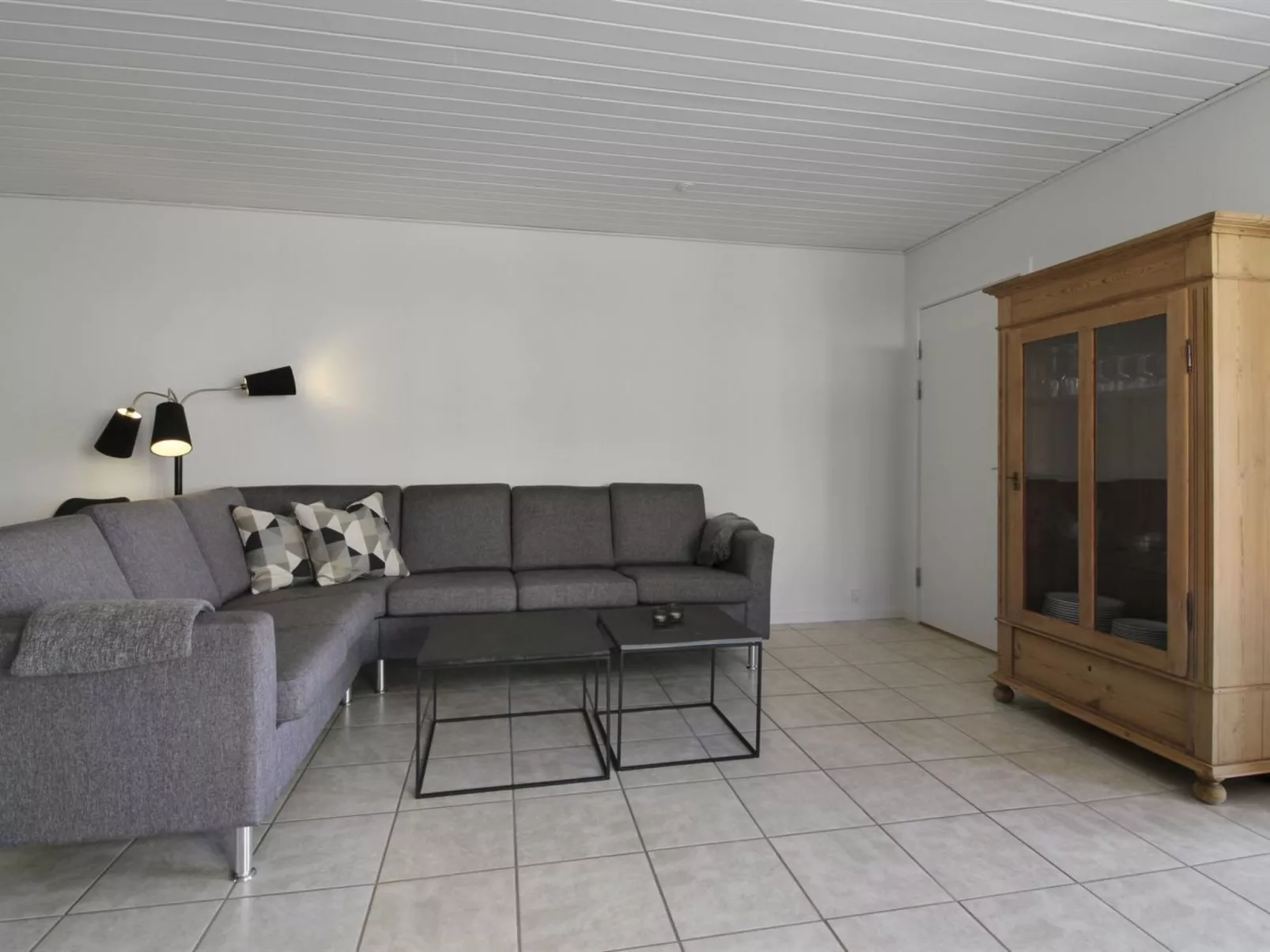"Marieke" - 50m from the sea-Inside